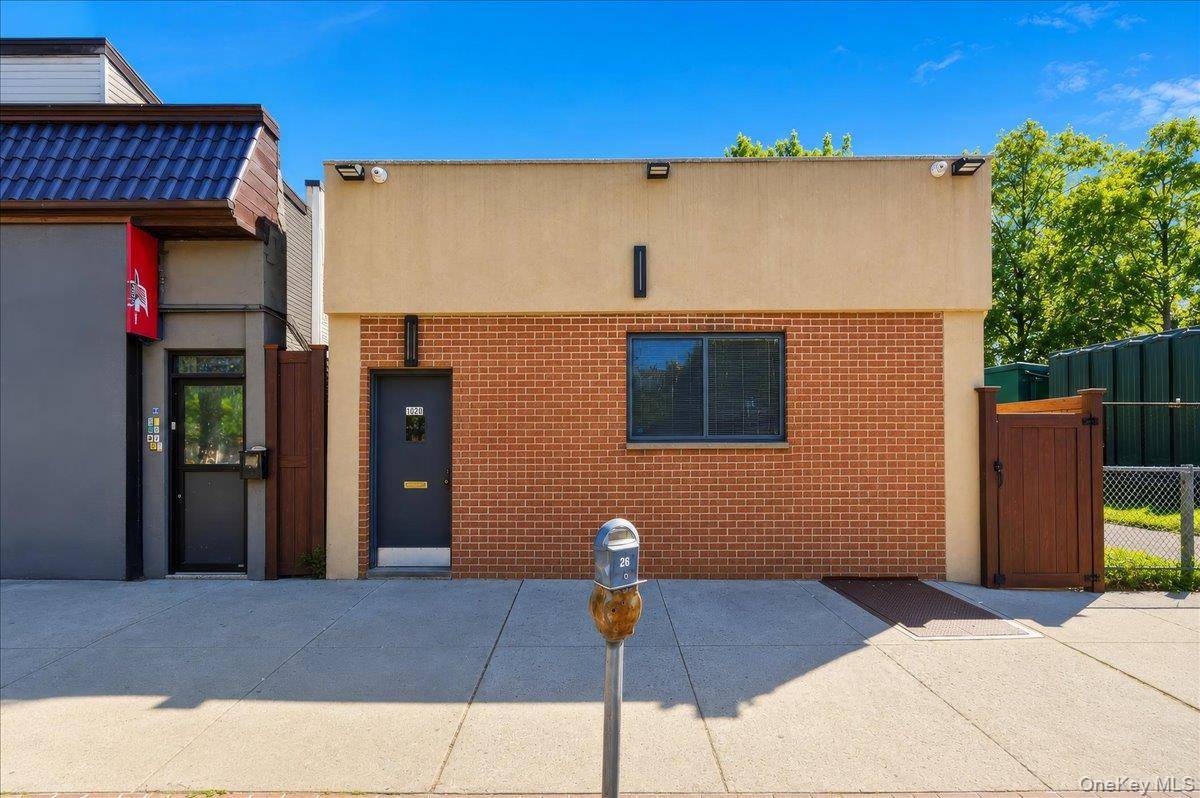 1020 McLean AVE, Yonkers, NY 10704