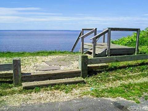275 Sound RD, Greenport, NY 11944