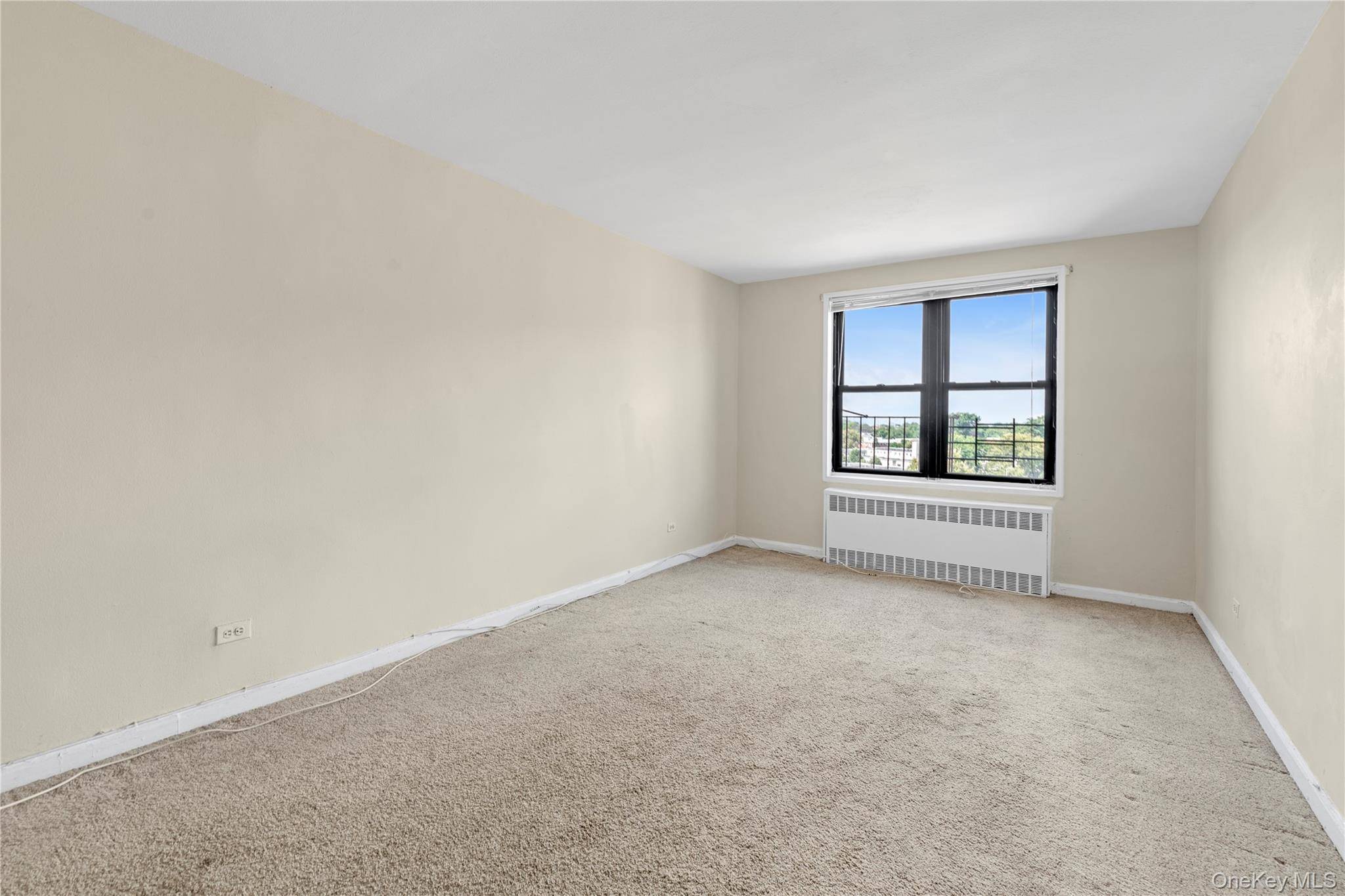 150-11 72nd RD #6E, Kew Garden Hills, NY 11367