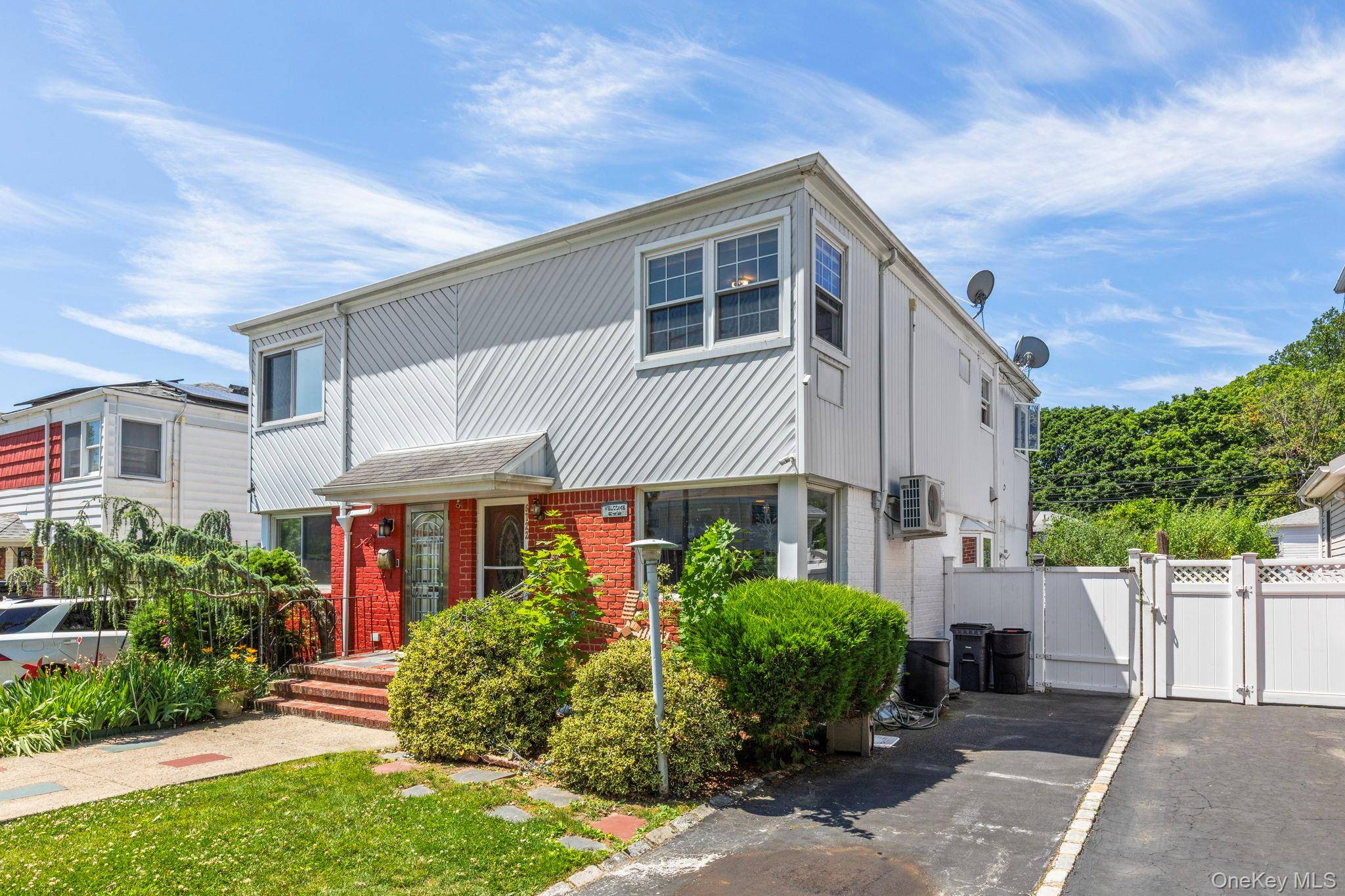 6722 211th ST, Oakland Gardens, NY 11364