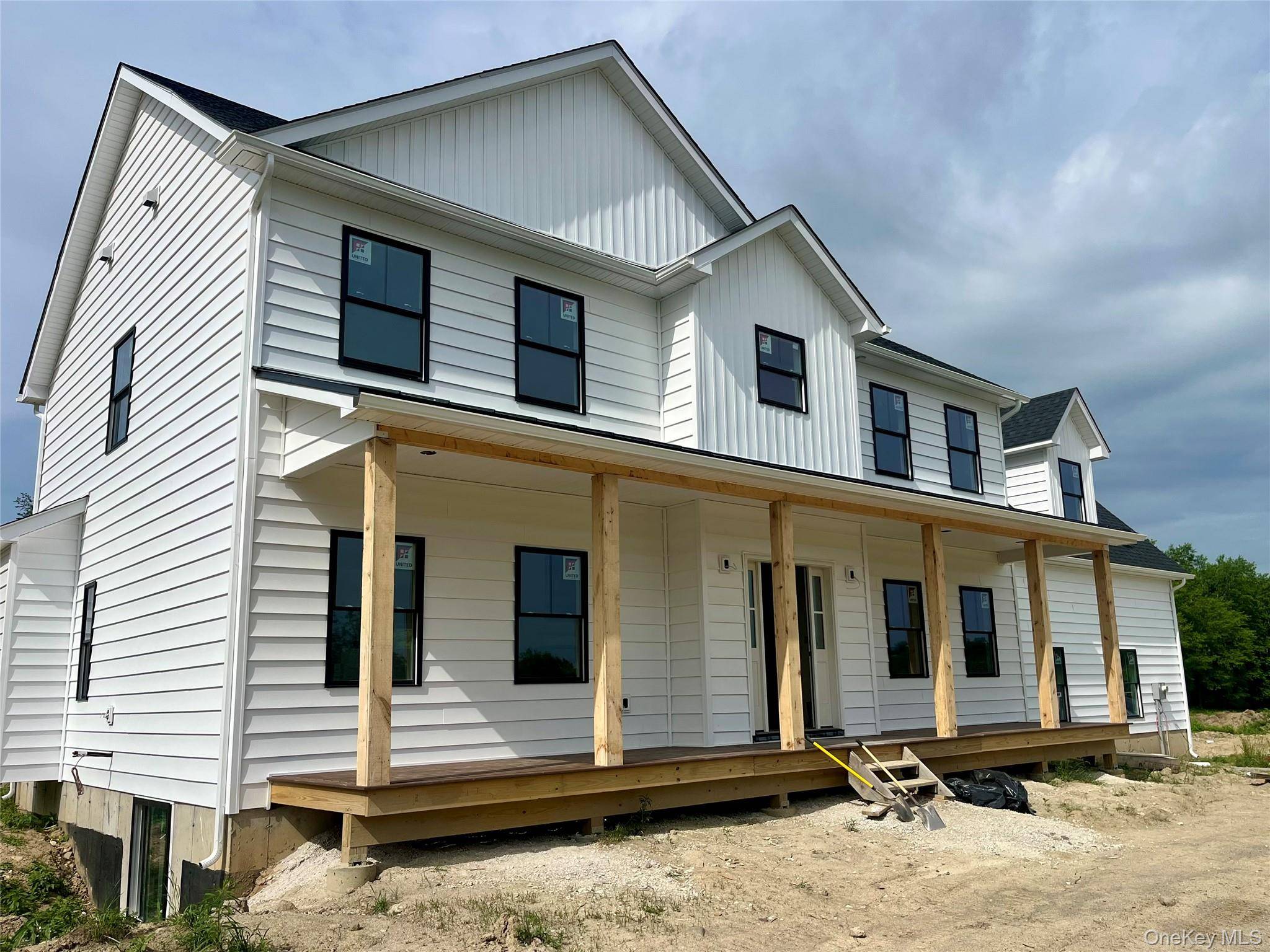 263 Burlingham RD, Bloomingburg, NY 12721