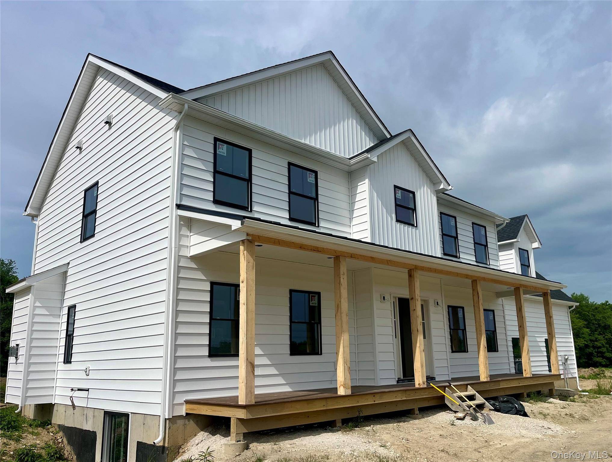 263 Burlingham RD, Bloomingburg, NY 12721