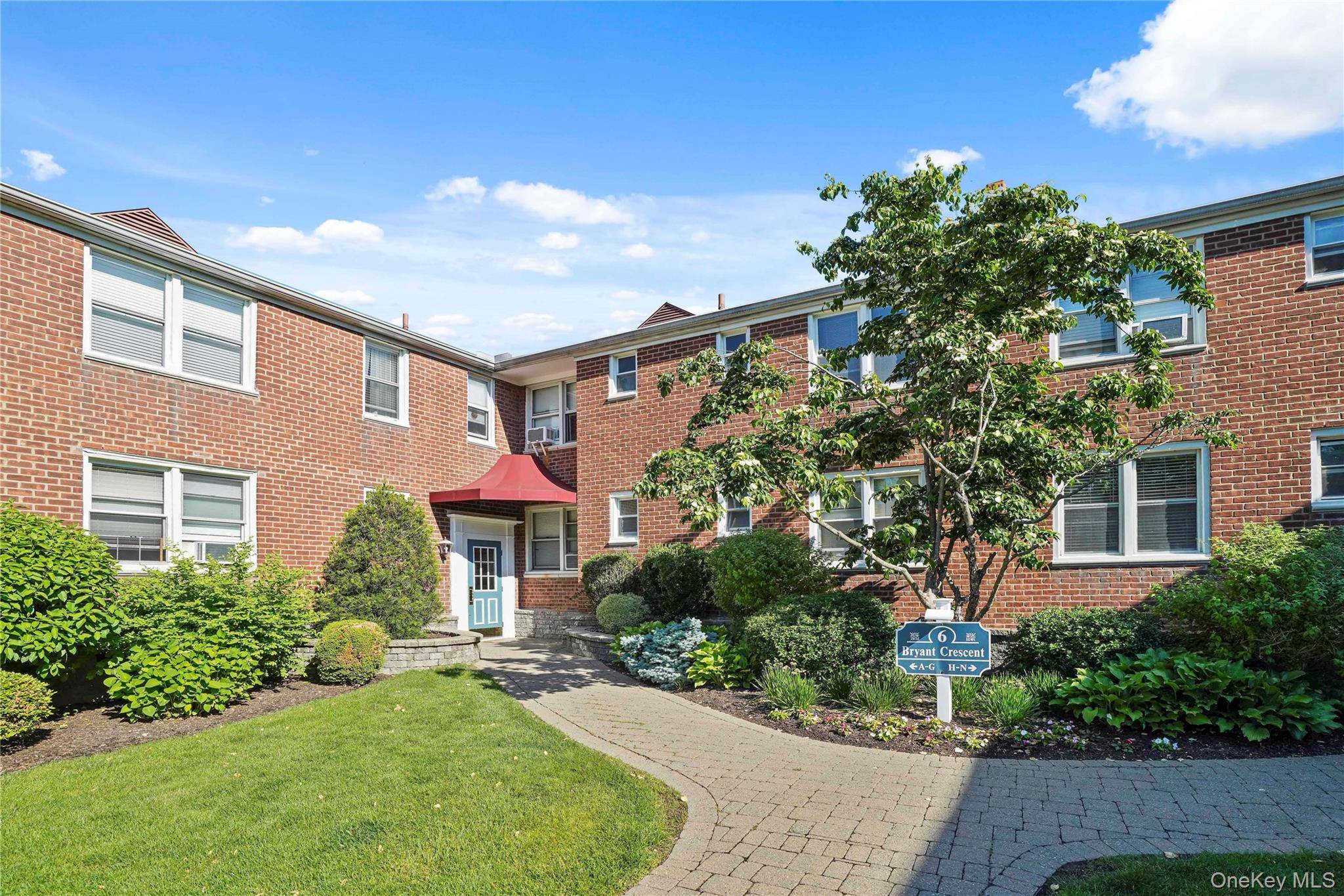 6 Bryant CRES #2F, White Plains, NY 10605