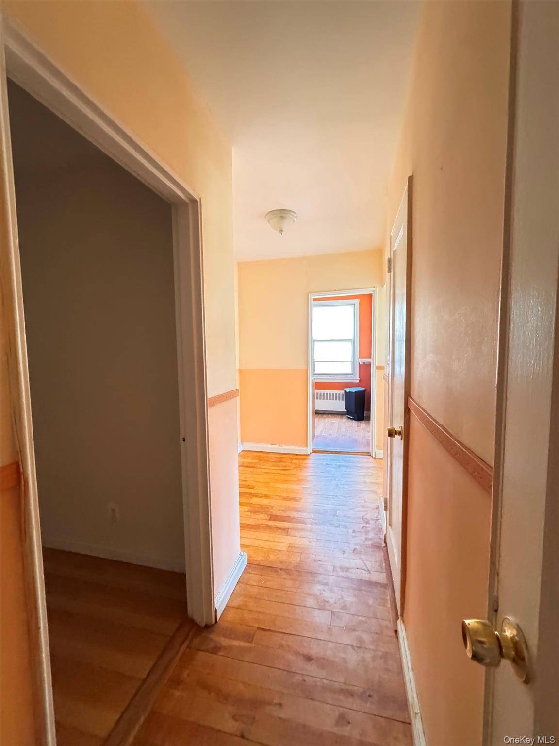 8 Wainwright AVE #2C, Yonkers, NY 10710