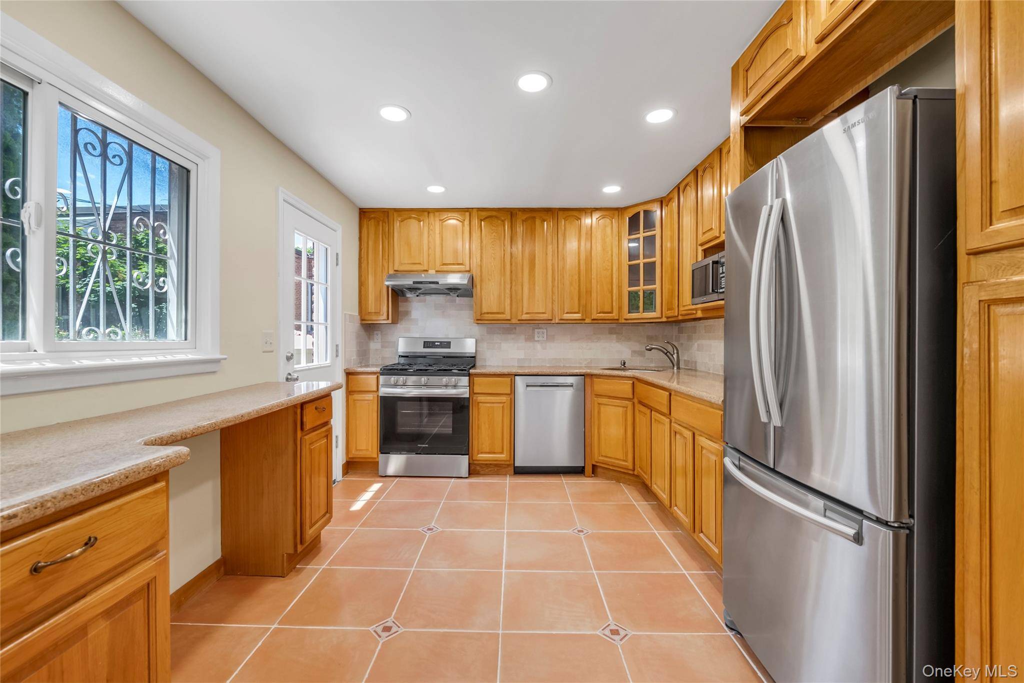 245-47 60th AVE, Little Neck, NY 11362