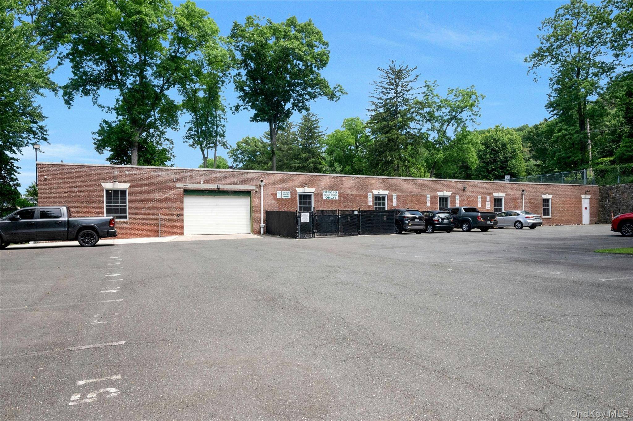 300 S Broadway #1 G, Tarrytown, NY 10591