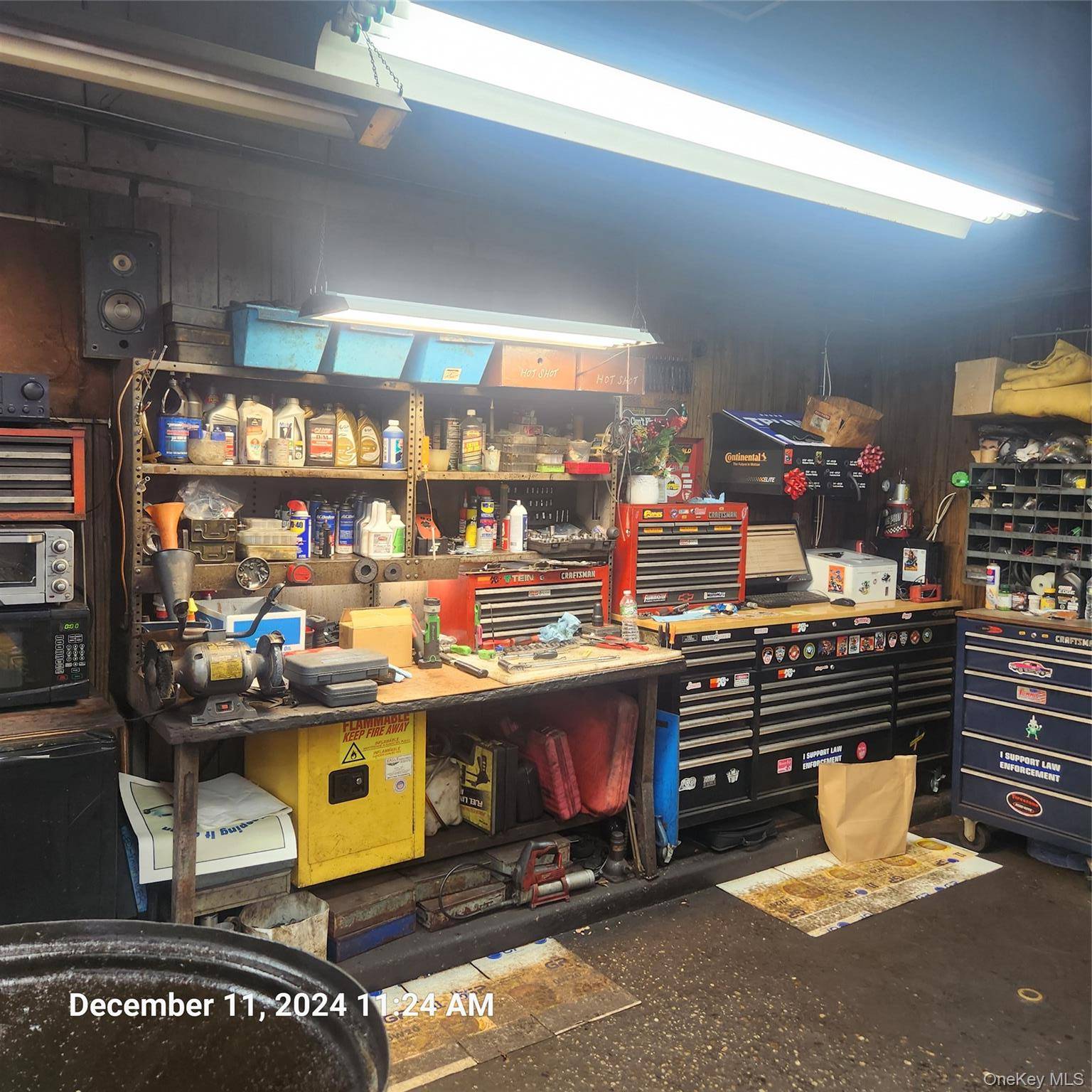 21802 Hillside AVE, Queens Village, NY 11427