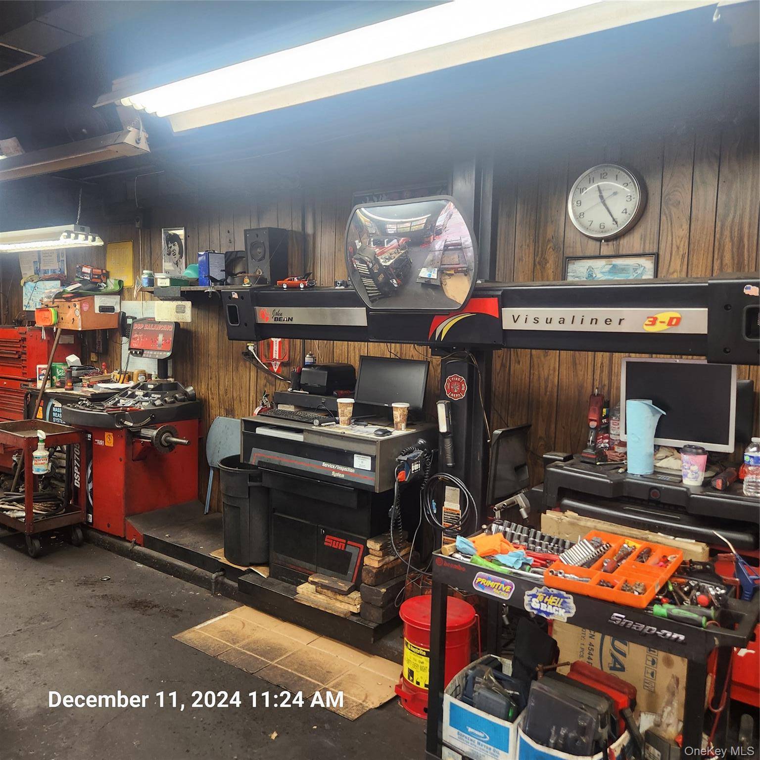 21802 Hillside AVE, Queens Village, NY 11427