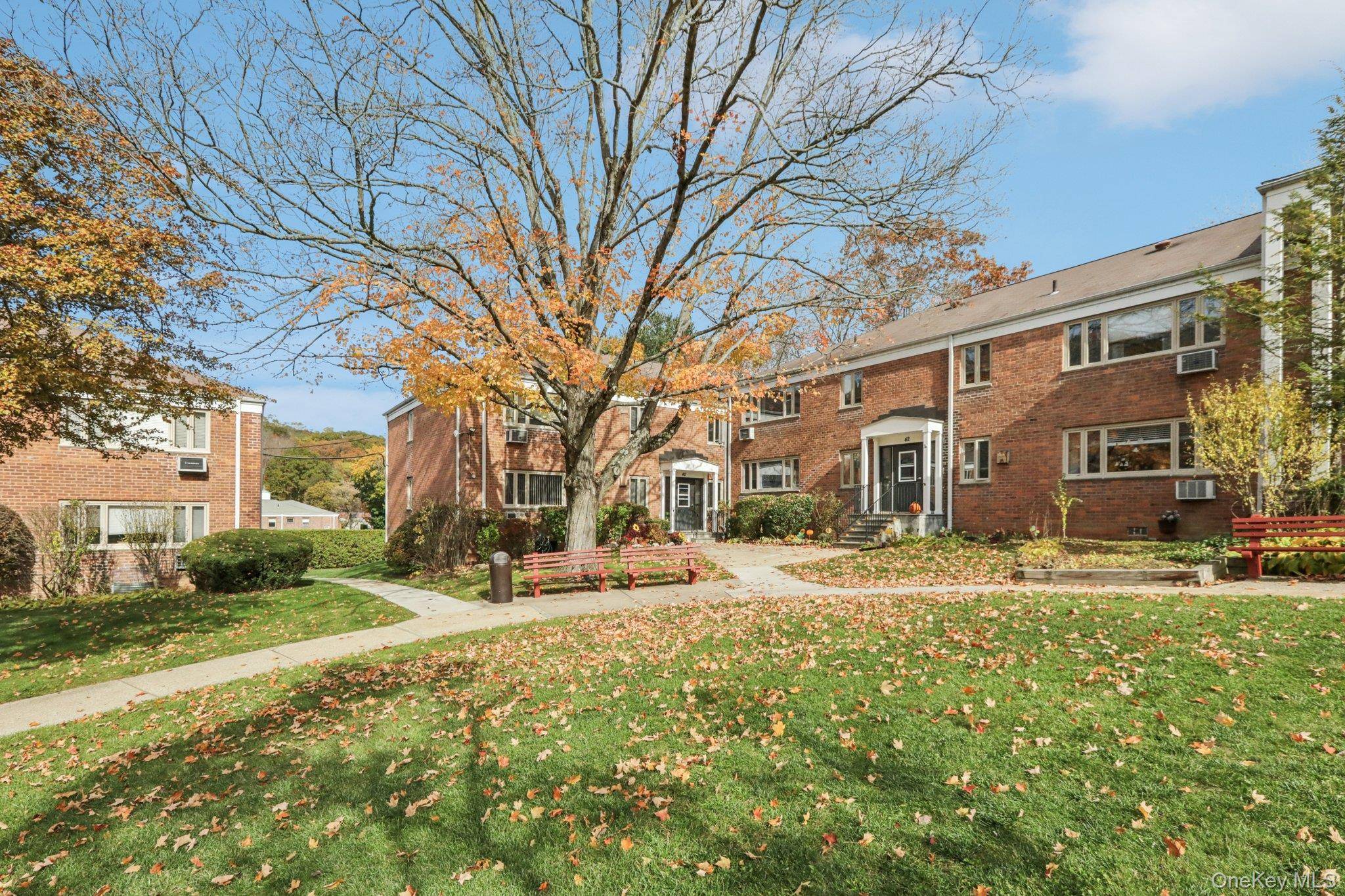 40 Lawrence DR #A, White Plains, NY 10603