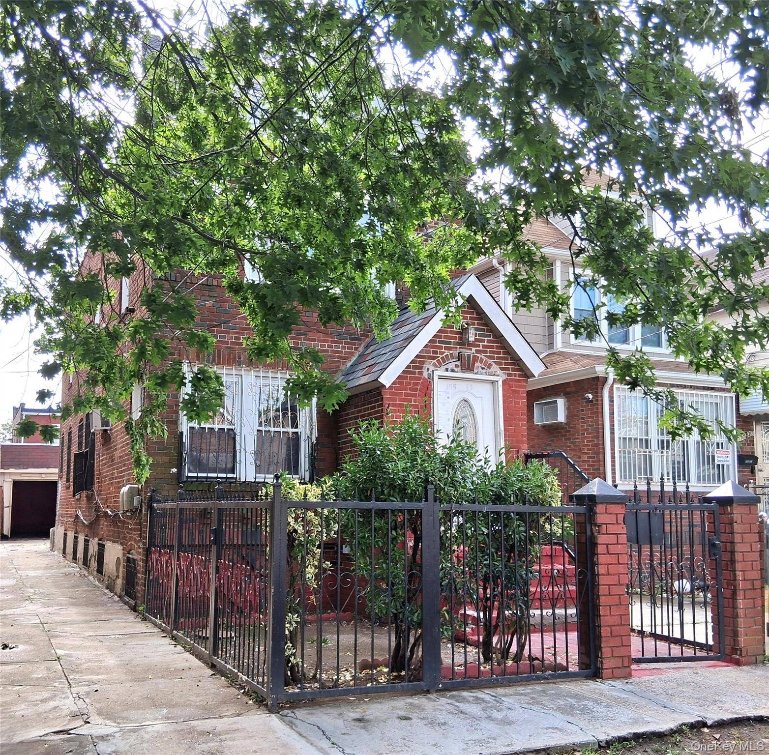 115-38 127th ST, South Ozone Park, NY 11420