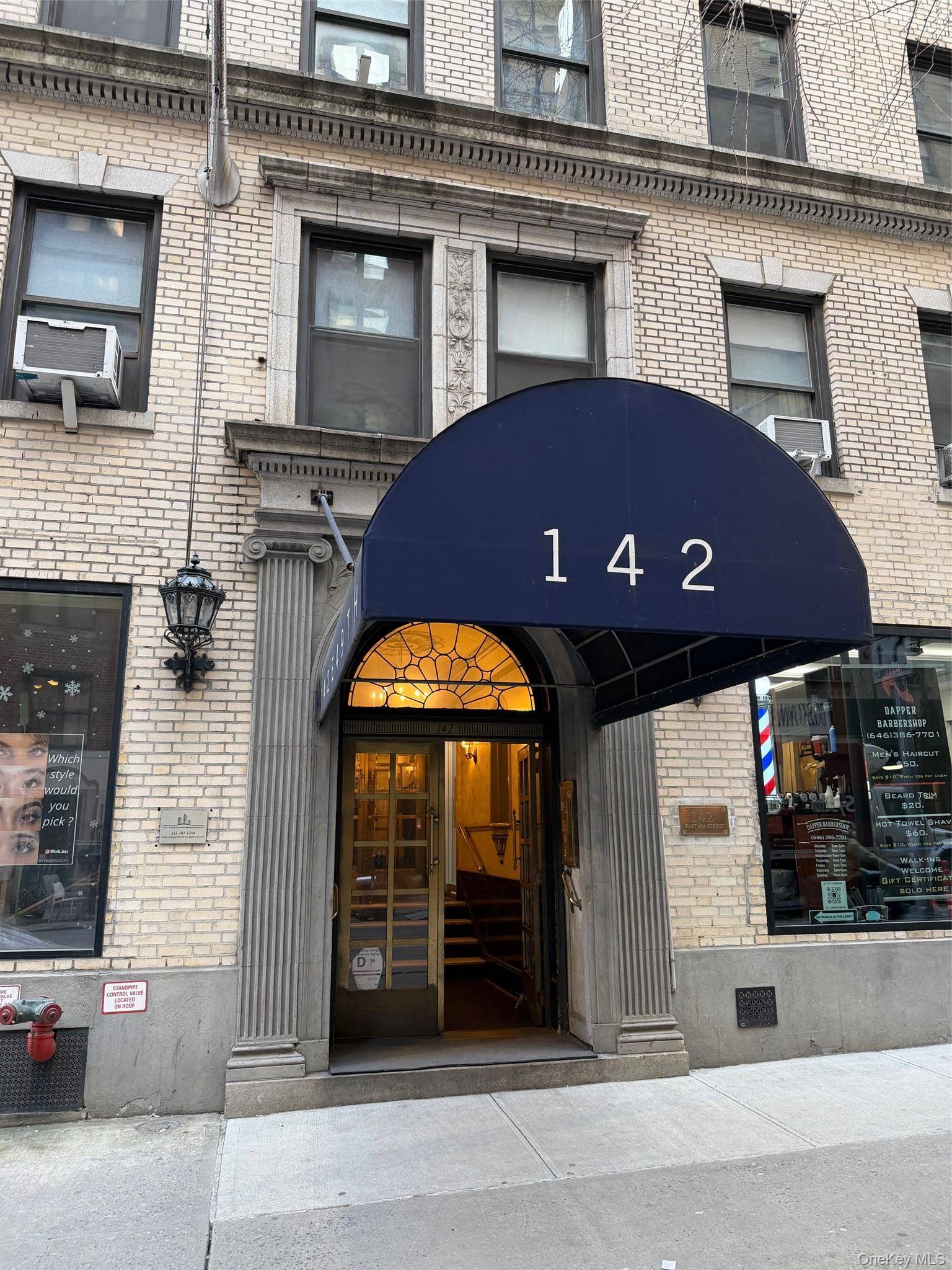 142 E 49th ST #5B, New York (manhattan), NY 10017