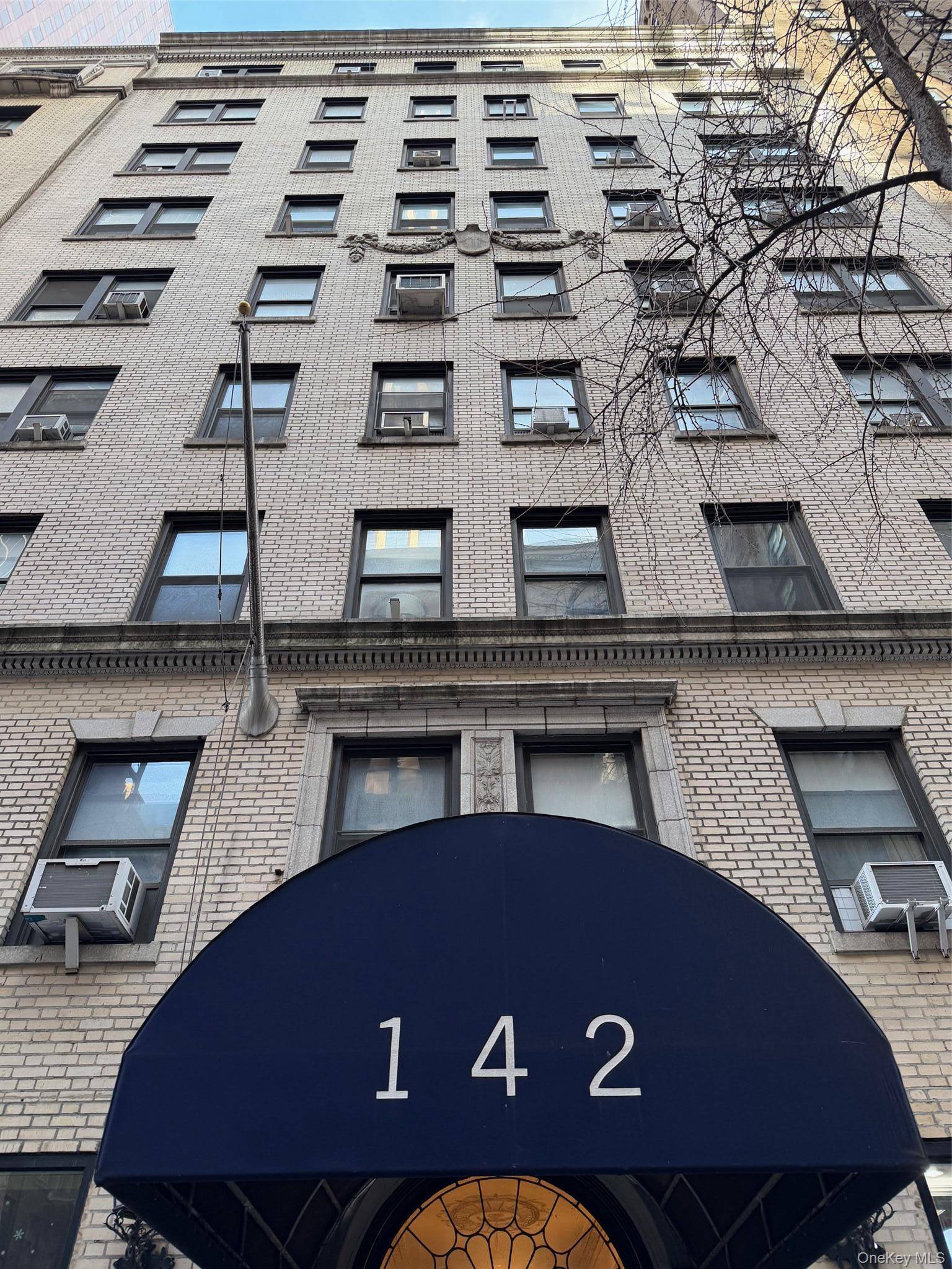 142 E 49th ST #5B, New York (manhattan), NY 10017