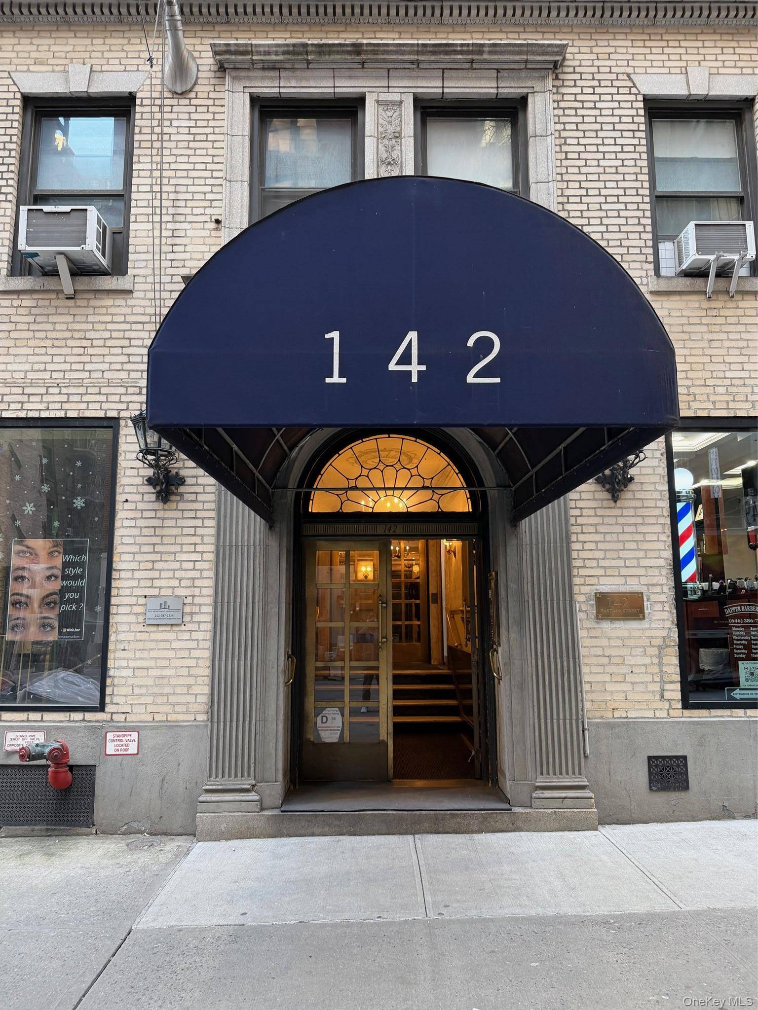 142 E 49th ST #5B, New York (manhattan), NY 10017