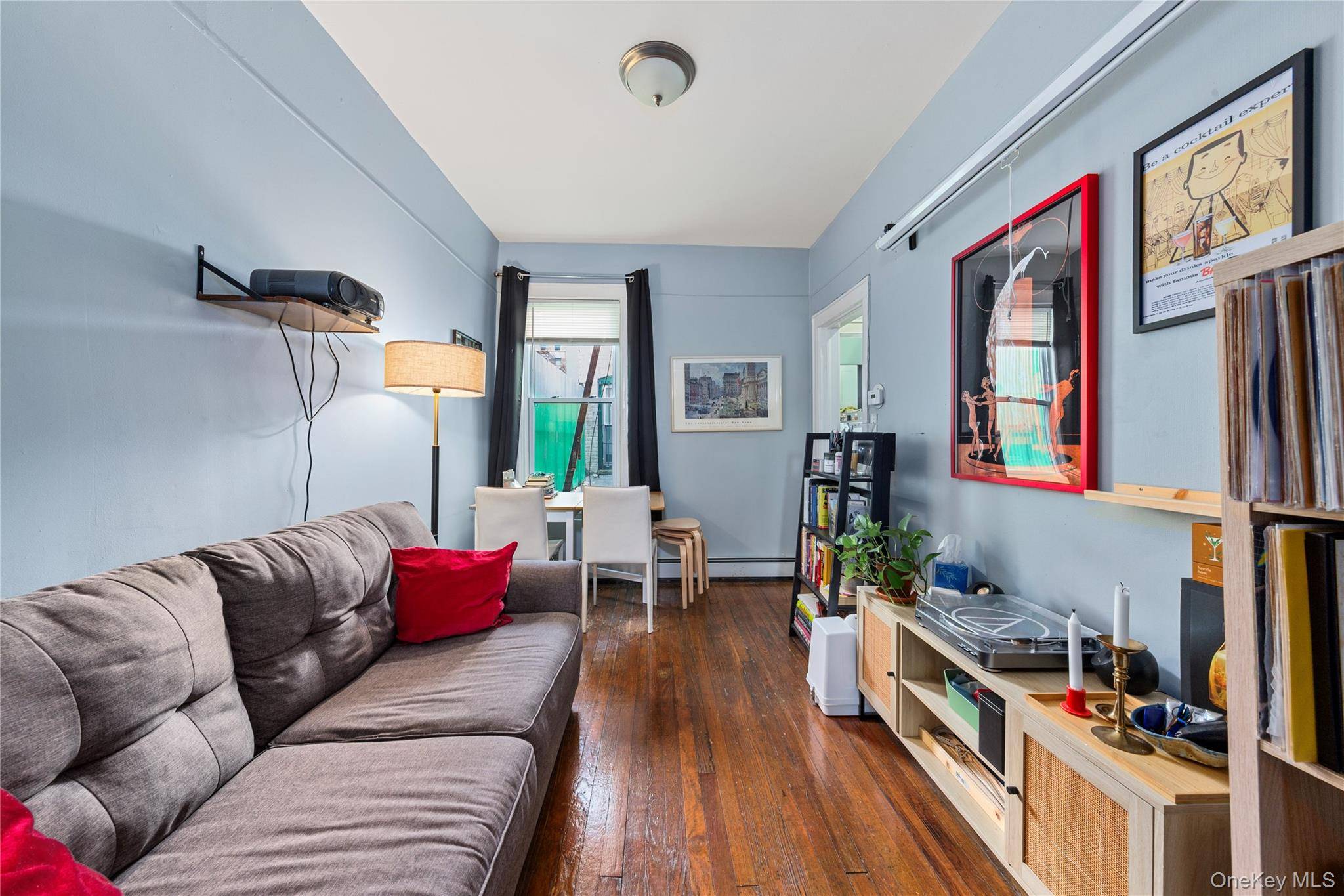 2526 30th AVE, Astoria, NY 11102