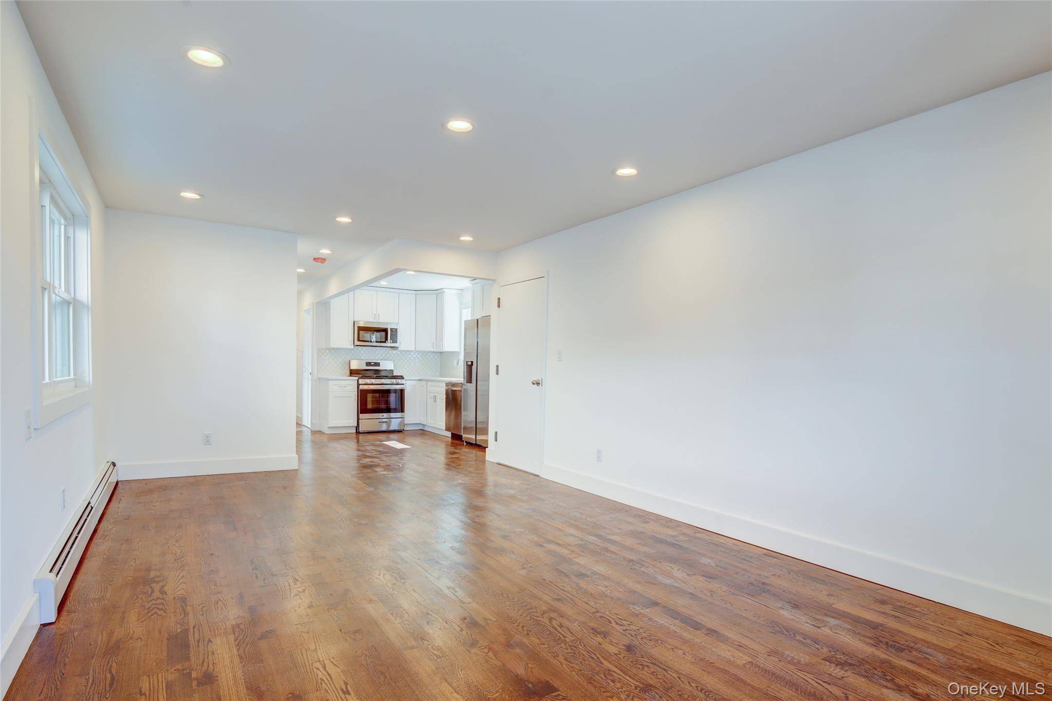 89-25 127th ST, Richmond Hill, NY 11418