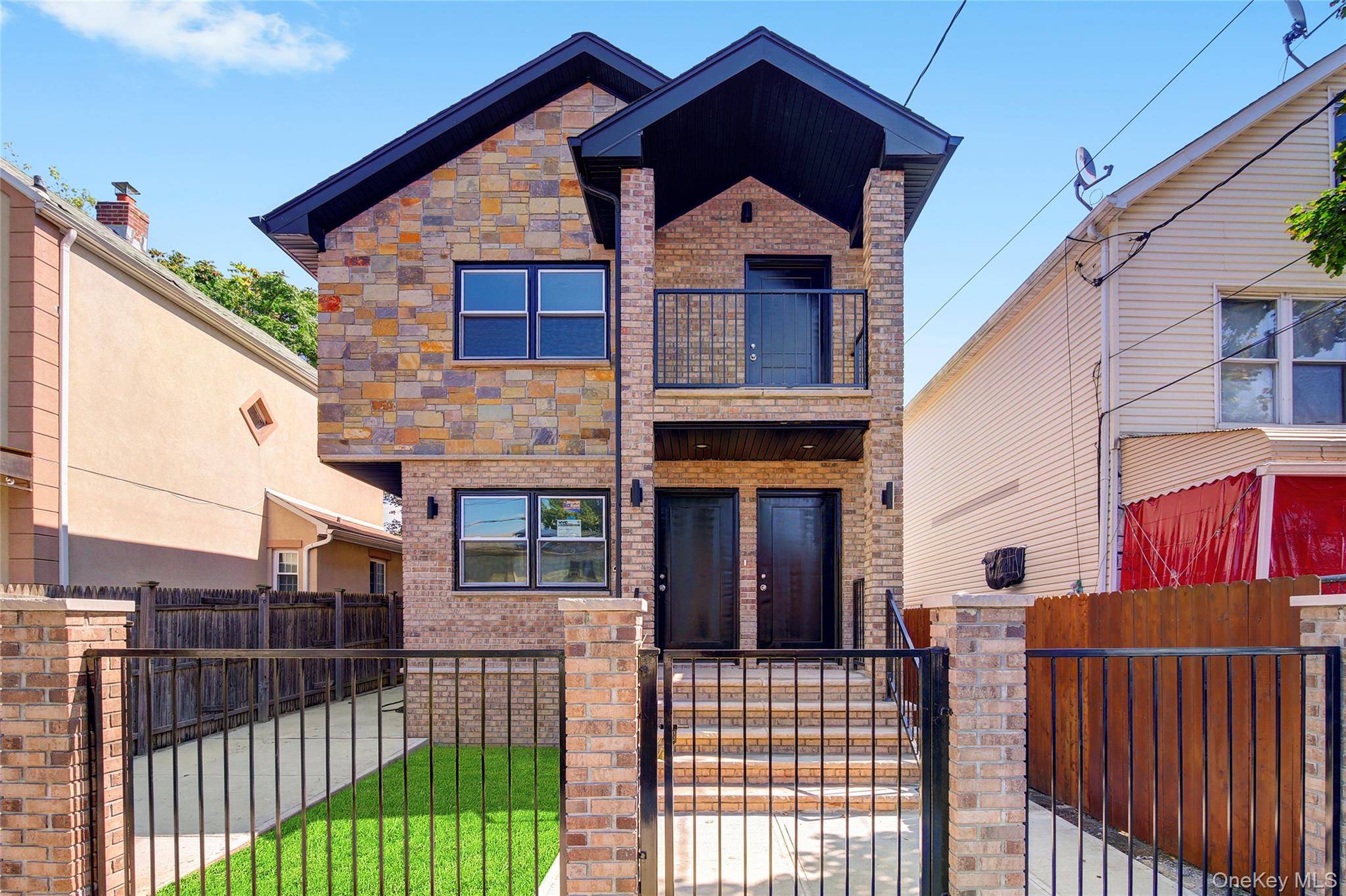 89-25 127th ST, Richmond Hill, NY 11418