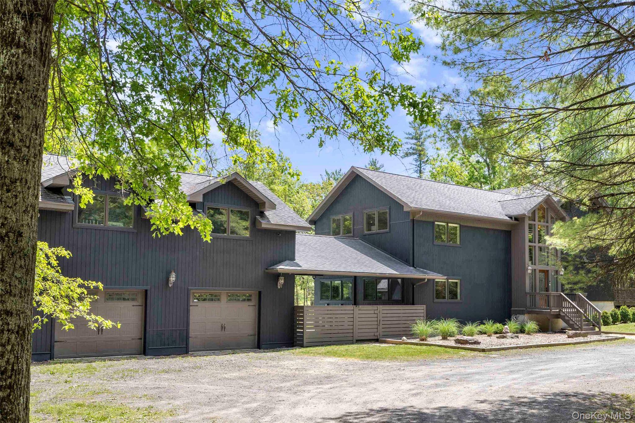 56 Lauren CT, Woodstock, NY 12401