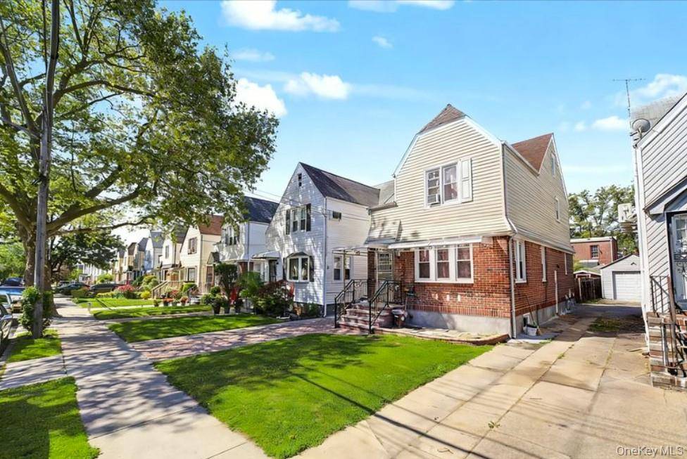 8926 210th ST, Queens Village, NY 11427