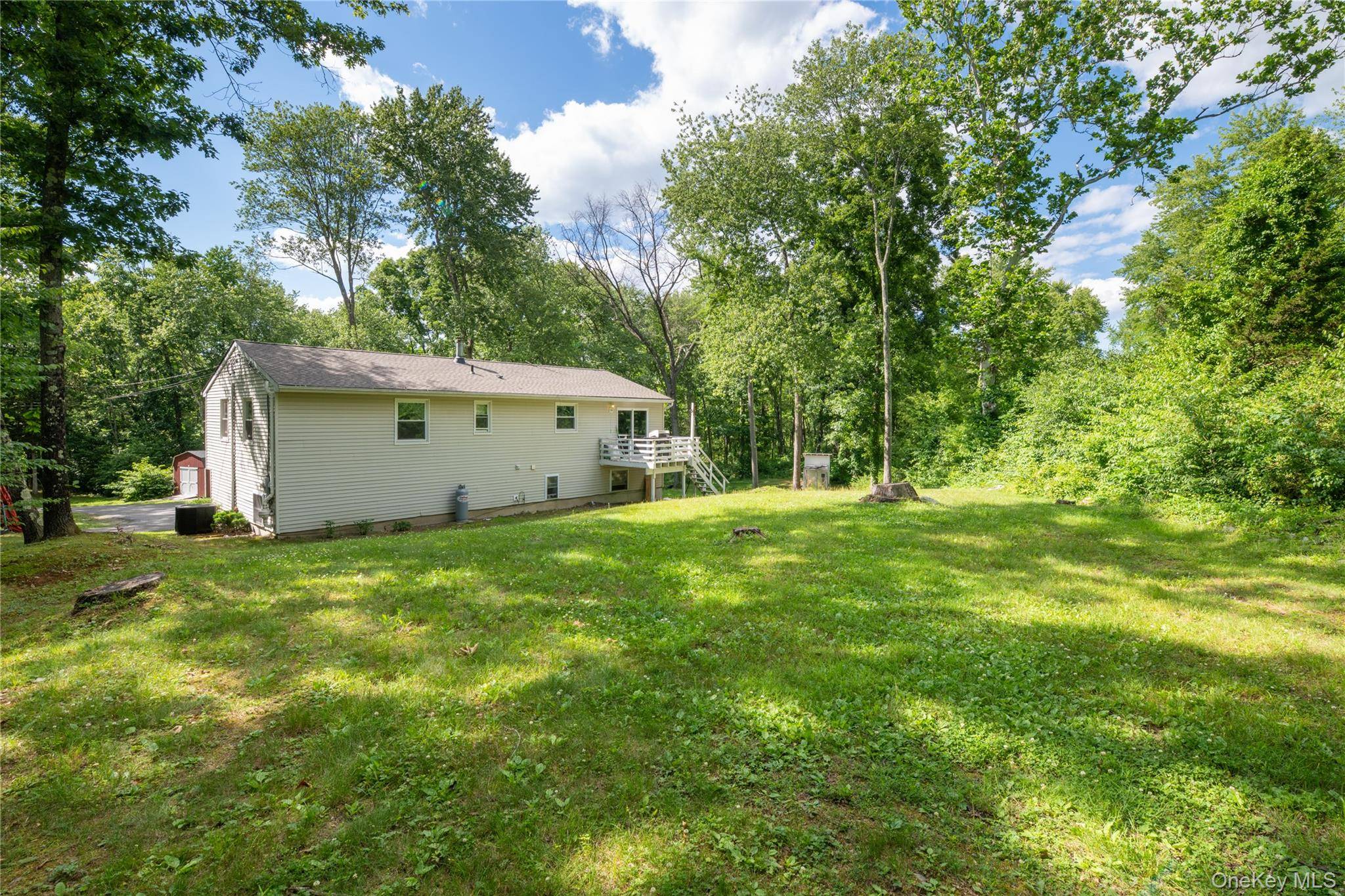 46 Rogers RD, Hyde Park, NY 12538