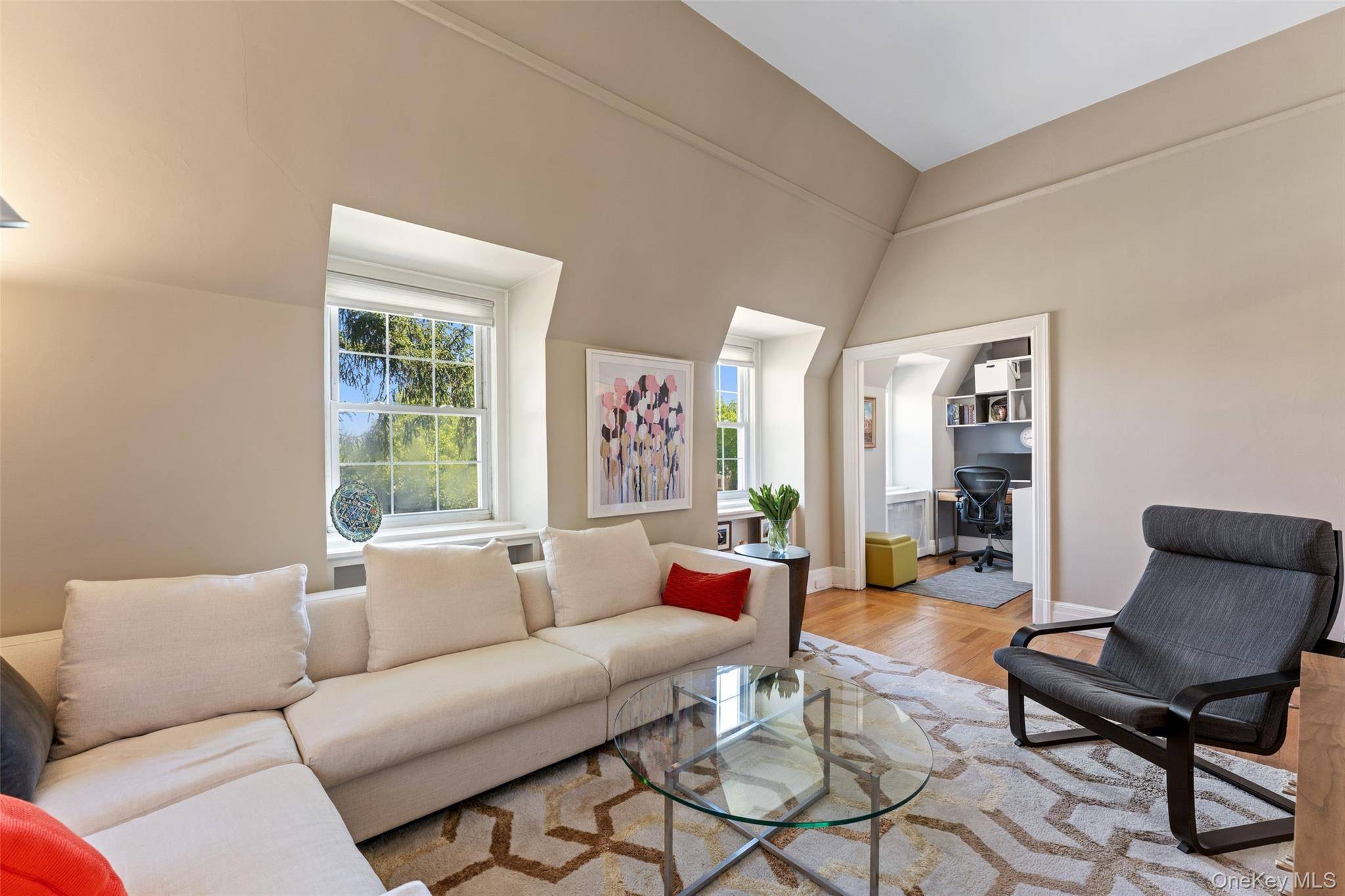 2 Alden PL #4D, Bronxville, NY 10708