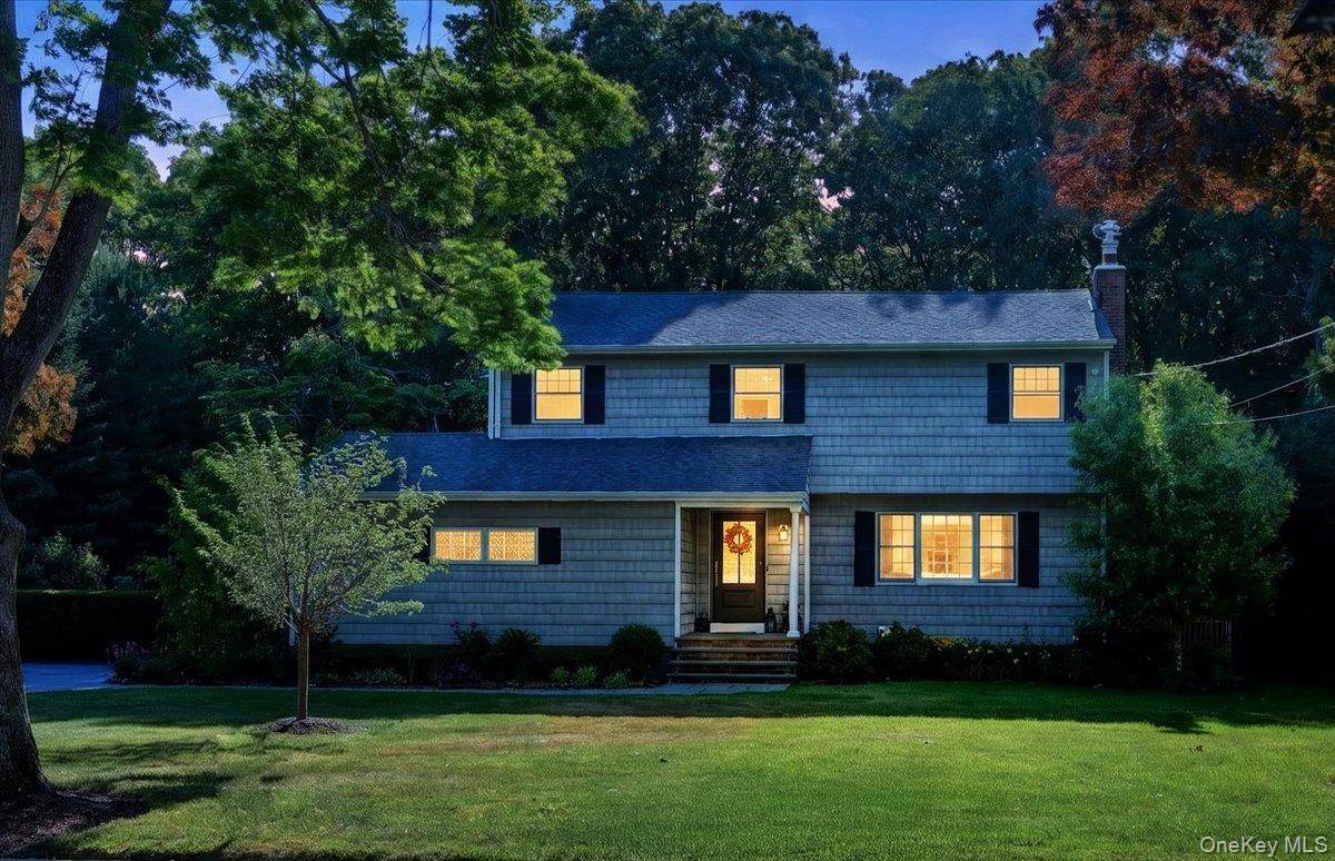 57 Hillside AVE, Saint James, NY 11780