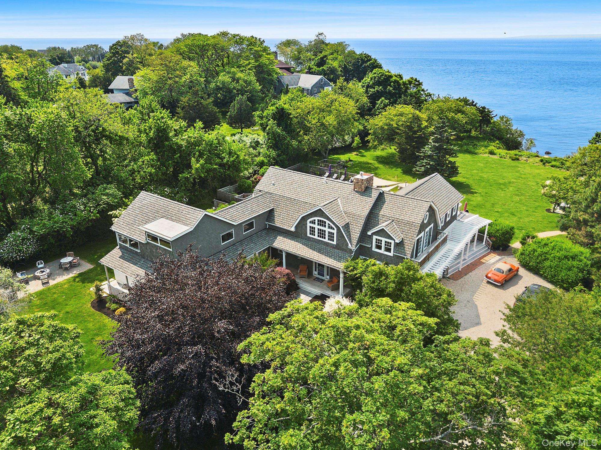 160 Sound DR, Greenport, NY 11944