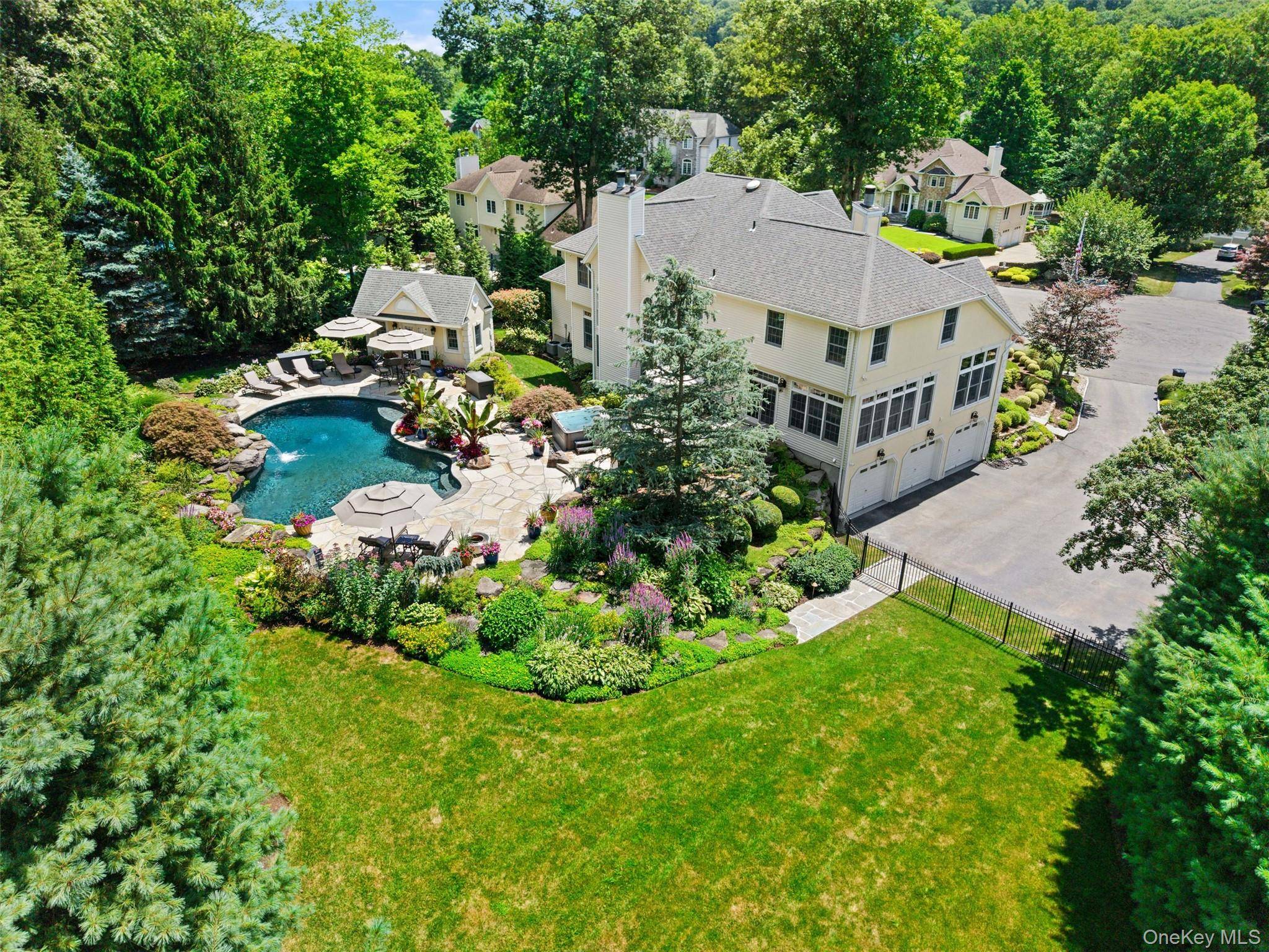 22 Perrins Peak RD, Stony Point, NY 10980