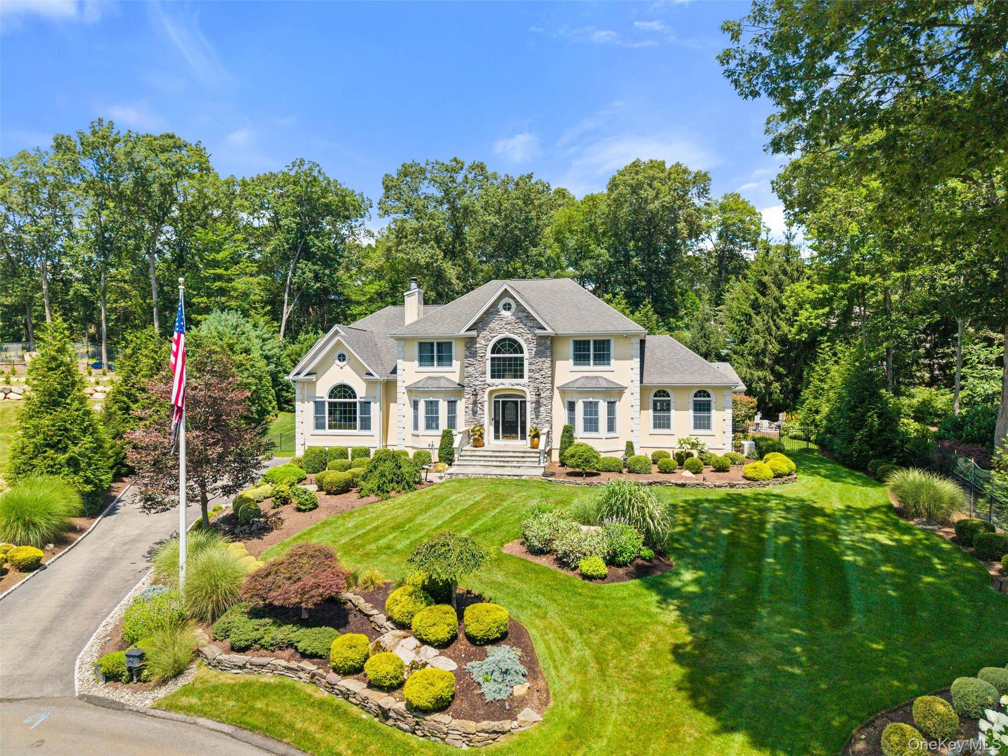 22 Perrins Peak RD, Stony Point, NY 10980