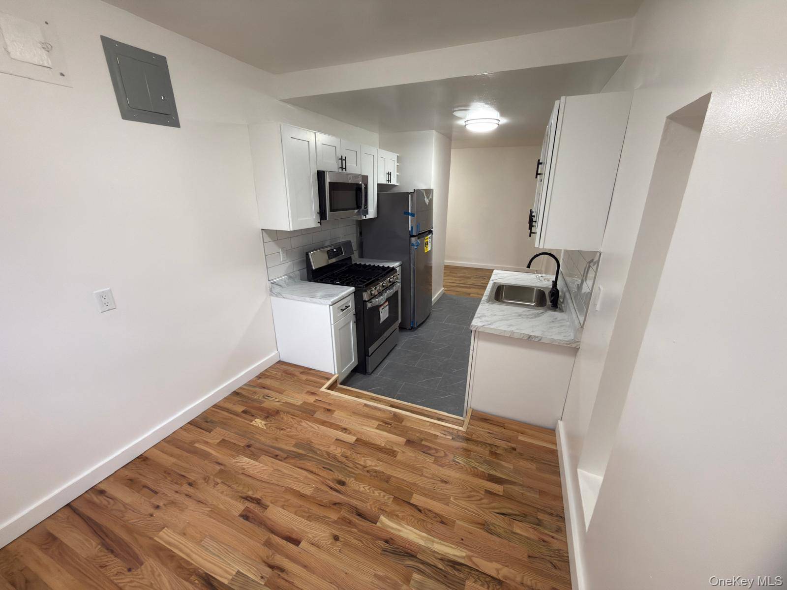104 Highland Ave #26-D, Yonkers, NY 10705