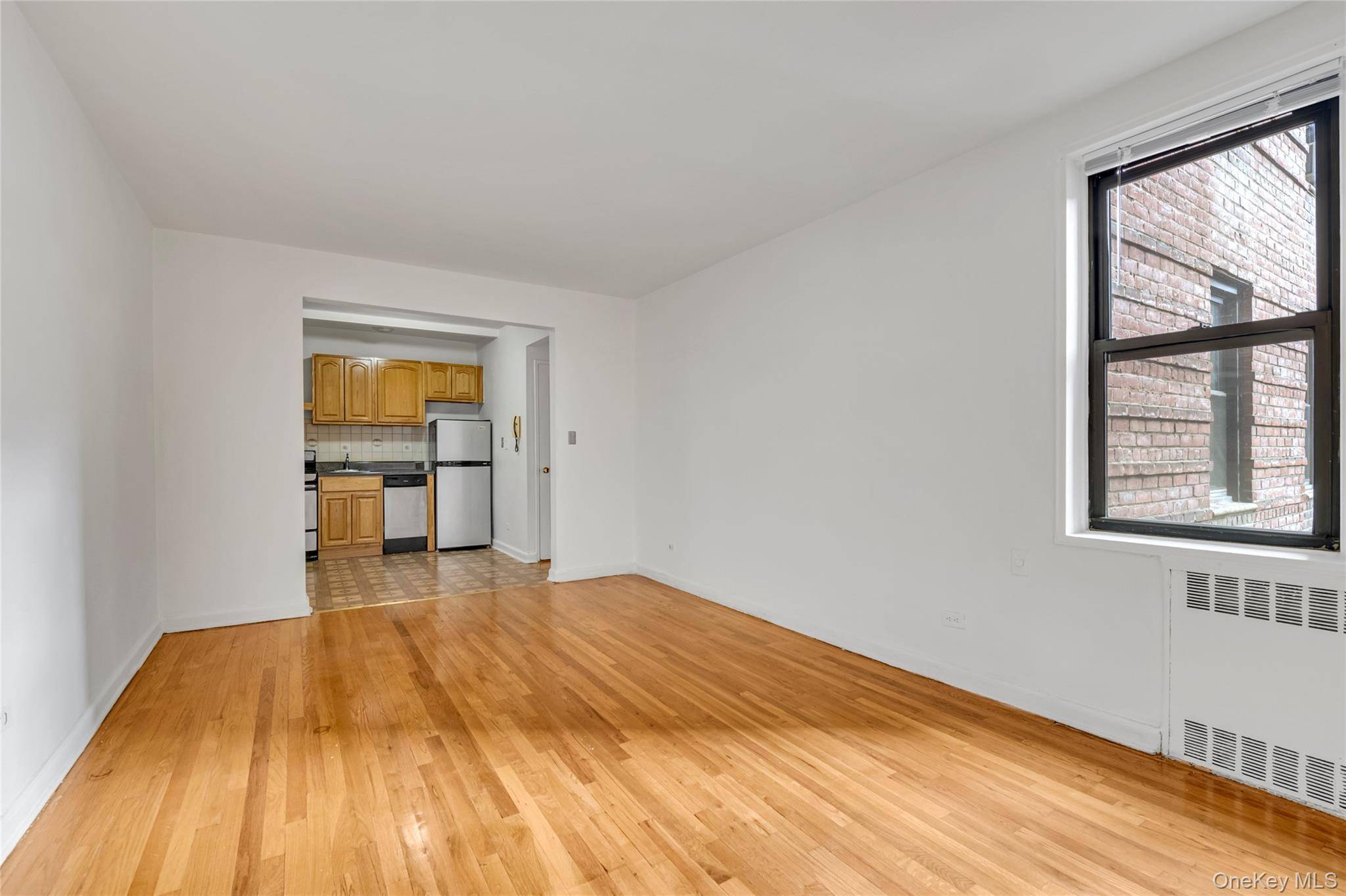 99-63 66 AVE #2B, Rego Park, NY 11374