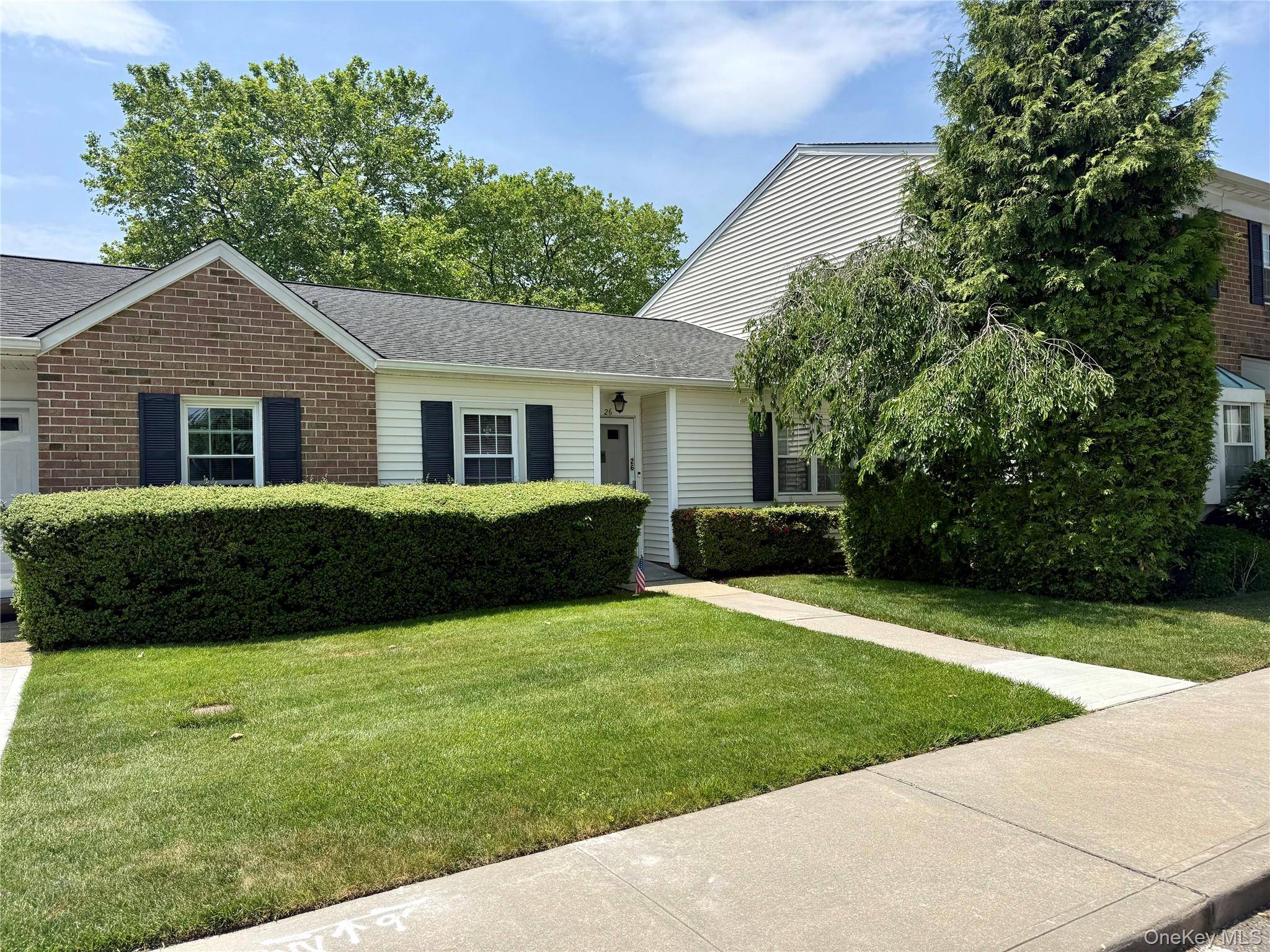 26 harbor RD, Amityville, NY 11701