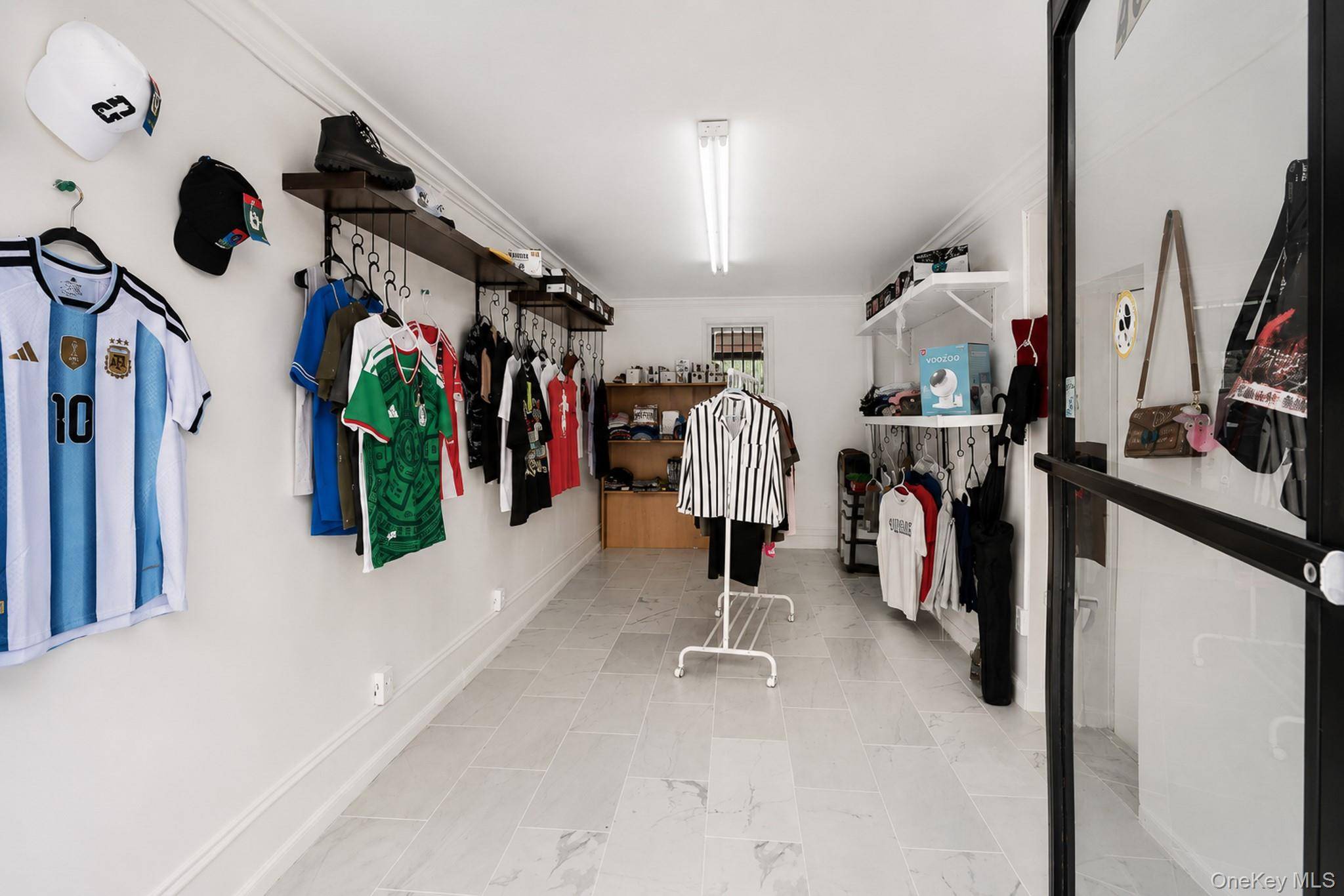5001 4th AVE, Brooklyn, NY 11220