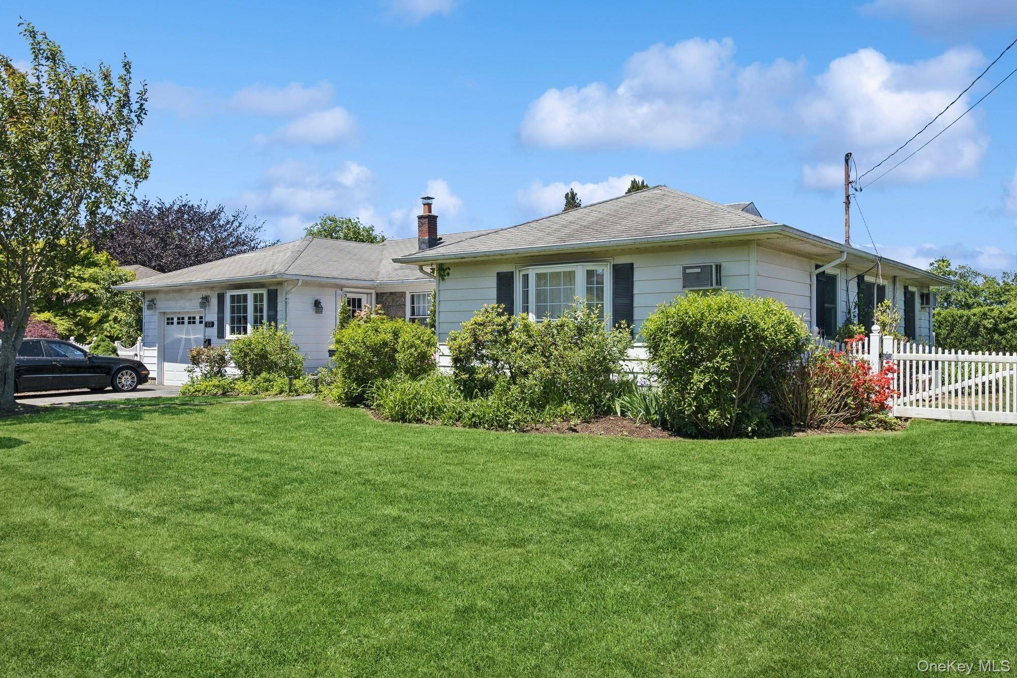 59 Wiltshire ST, Southampton, NY 11968