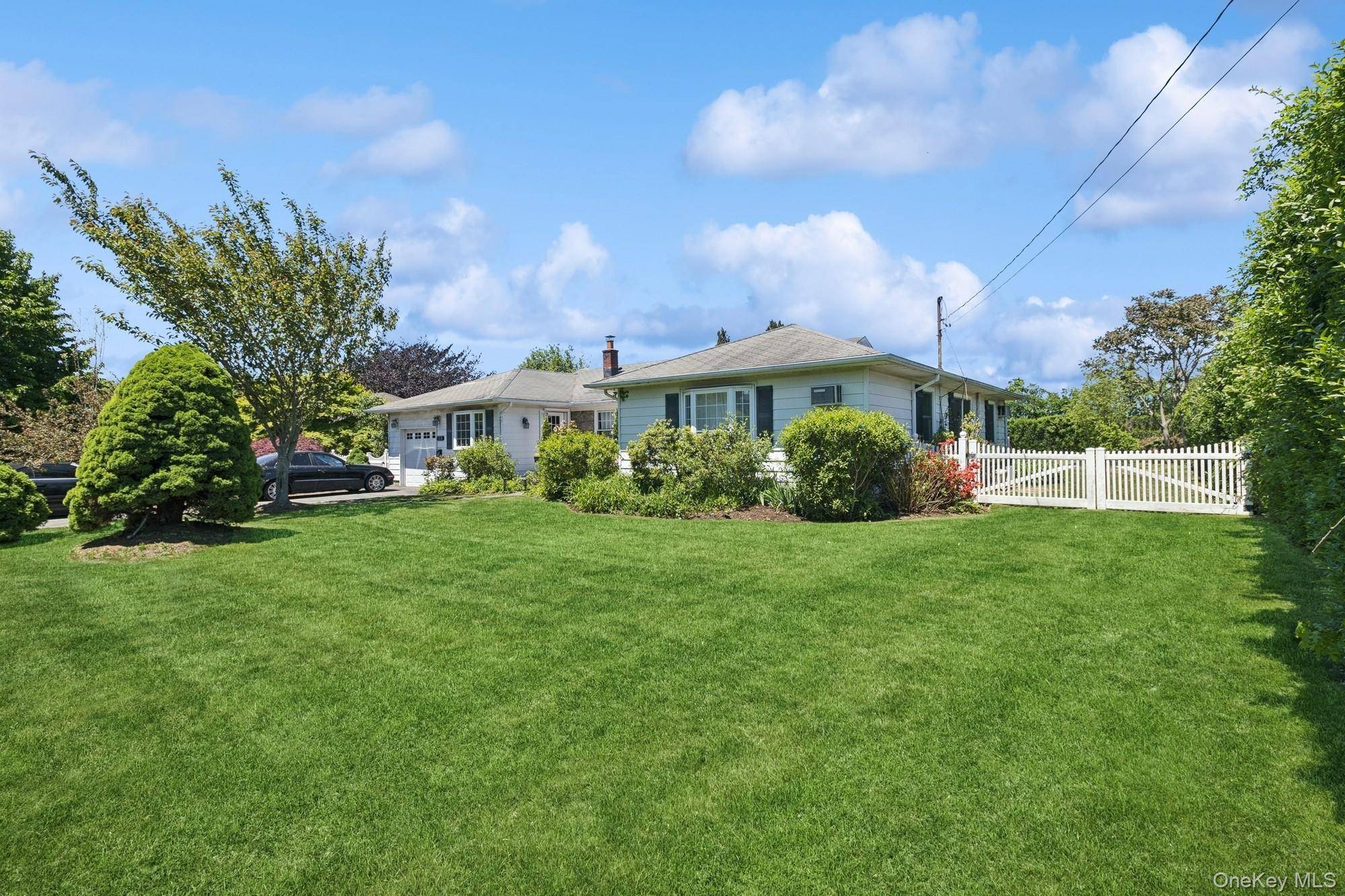 59 Wiltshire ST, Southampton, NY 11968