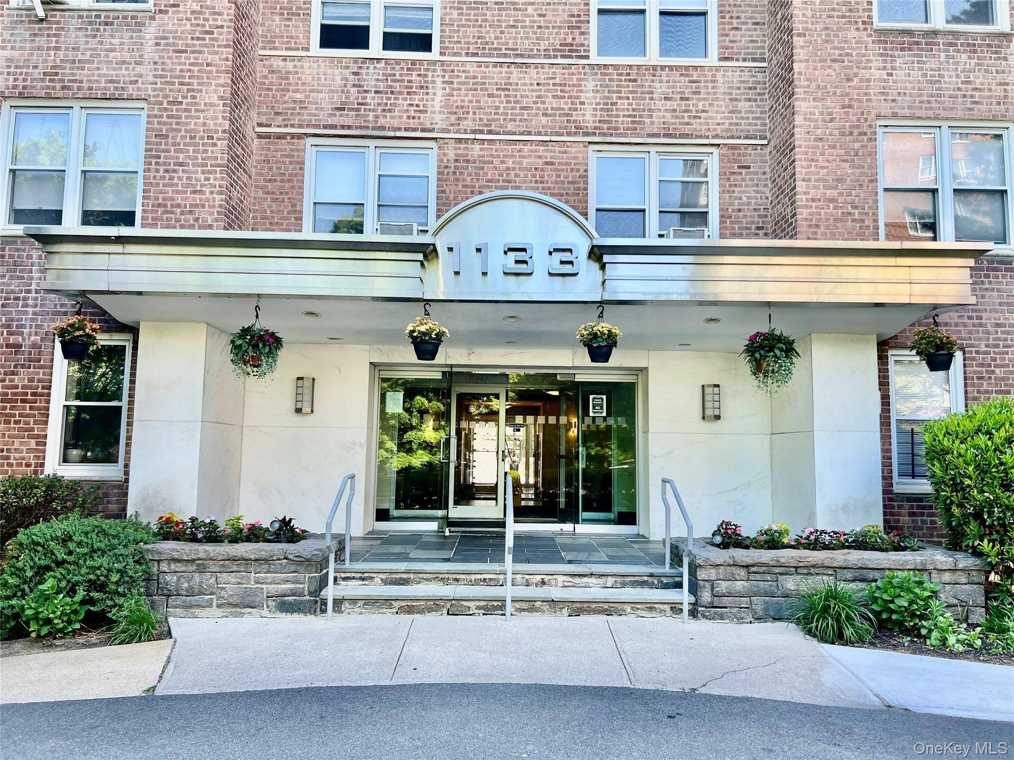 1133 Midland AVE #4B, Bronxville, NY 10708