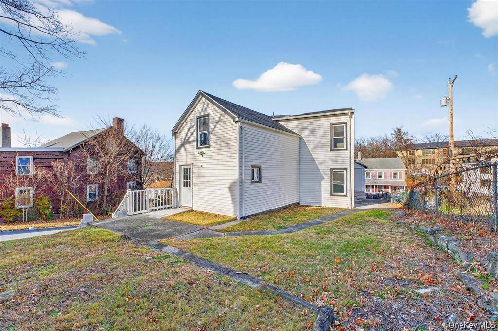 27 Spruce ST, Poughkeepsie, NY 12601