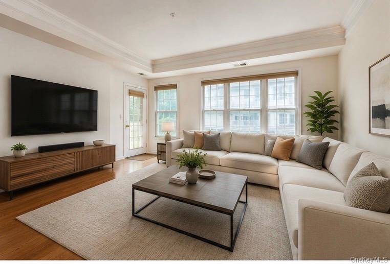 28 N De Baun AVE #205, Suffern, NY 10901