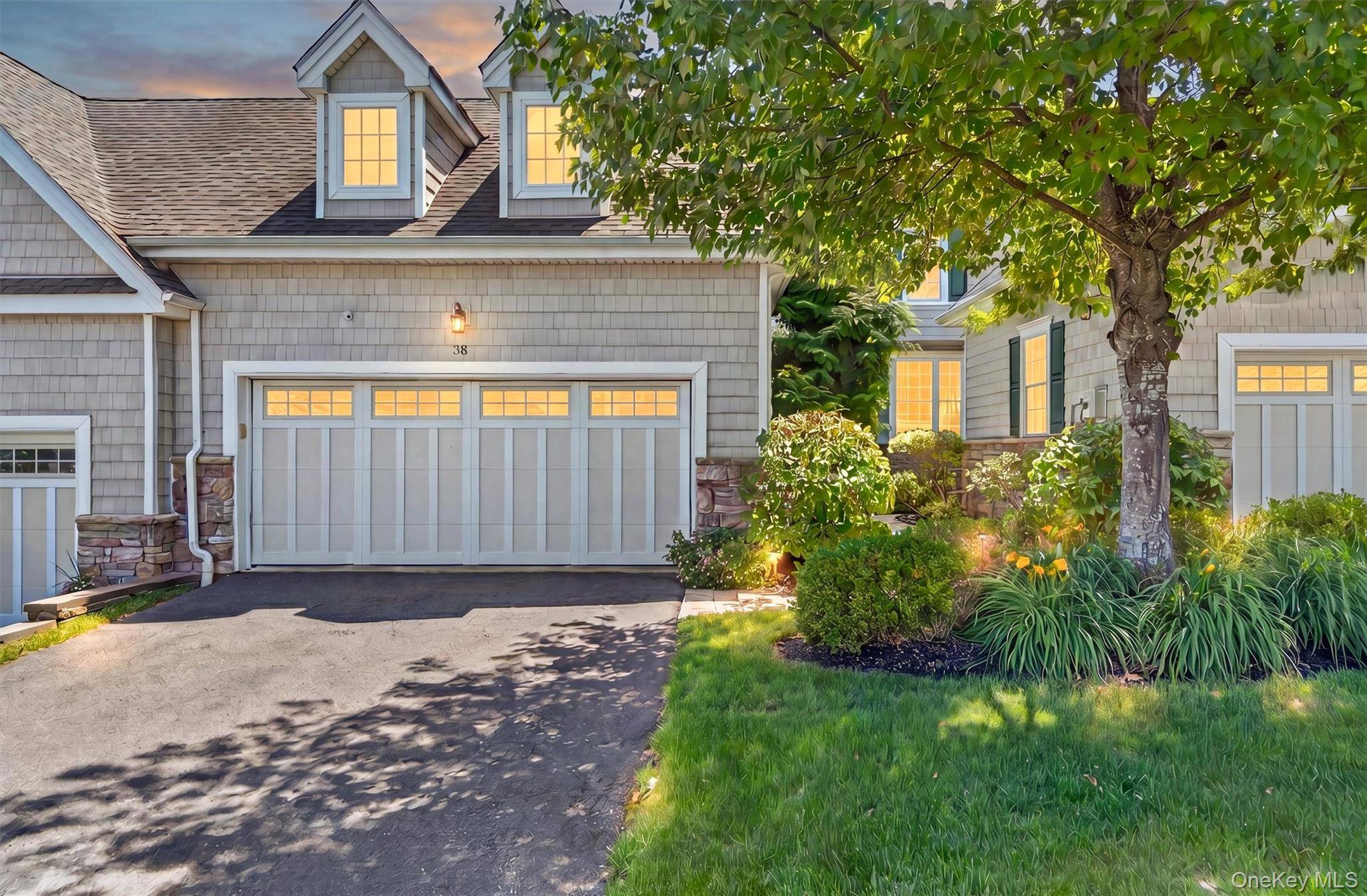 38 Pinehurst CIR, Monroe, NY 10950