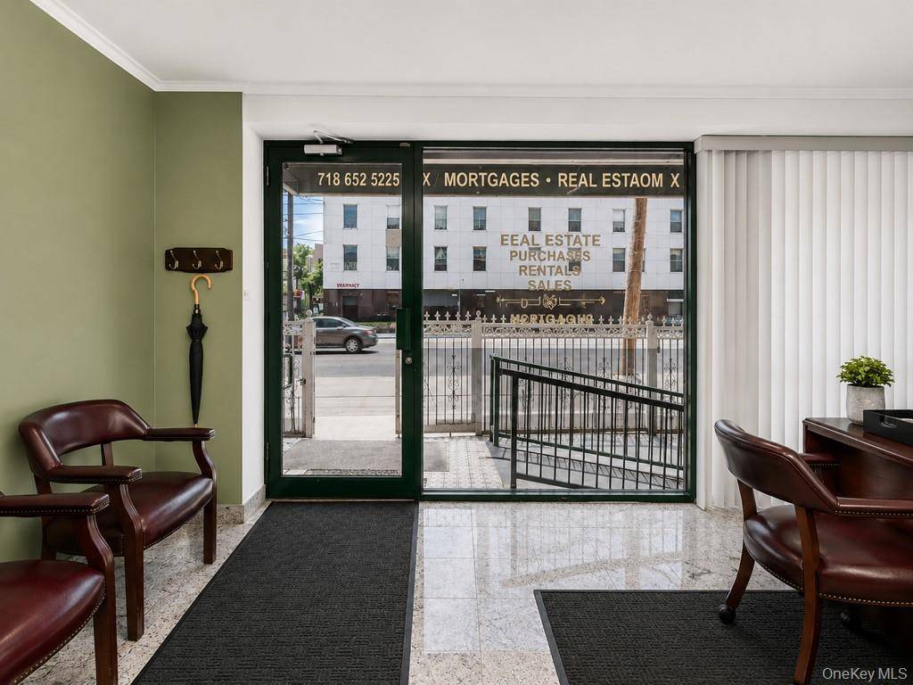 4779 White Plains RD, Bronx, NY 10470