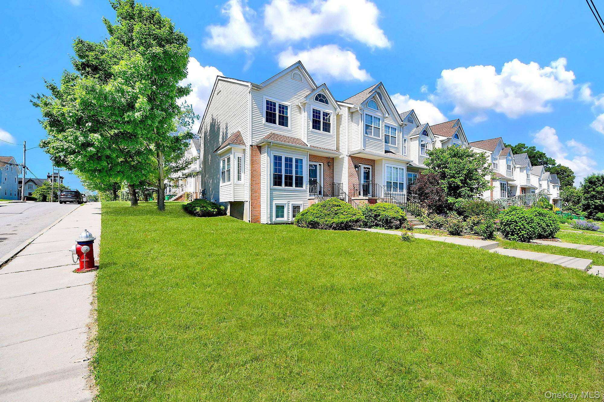 361 Verplanck AVE, Beacon, NY 12508