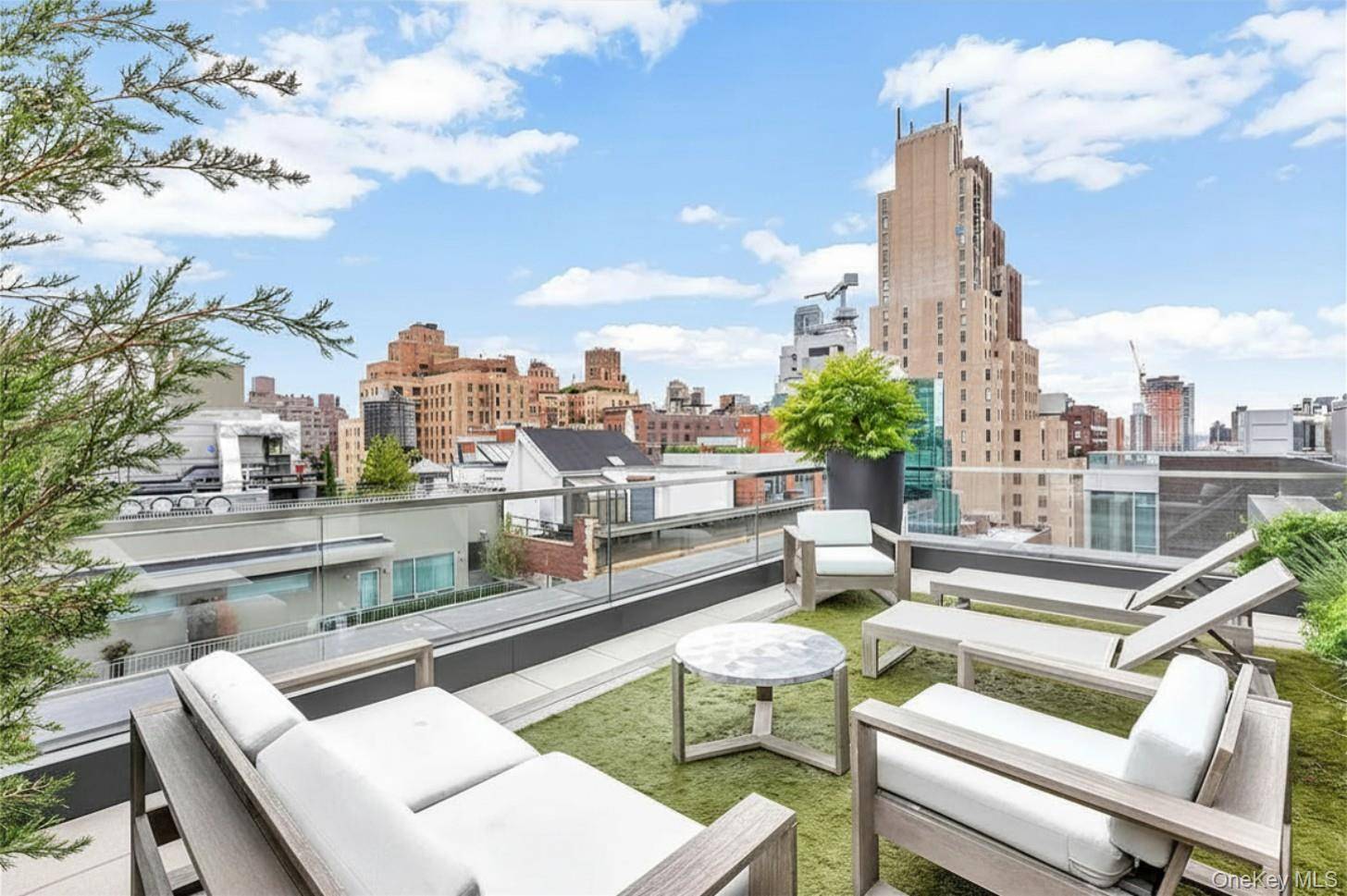 155 West 18th Street W 18th AVE #802, New York (manhattan), NY 10011