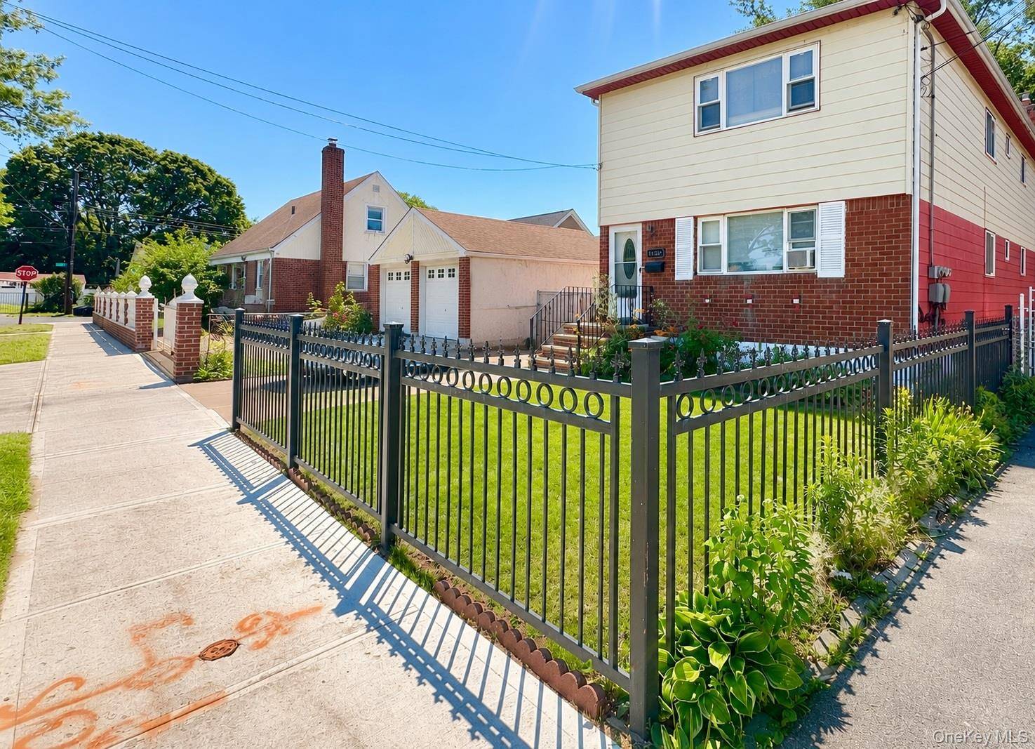 213-20 102nd AVE, Queens Village, NY 11429