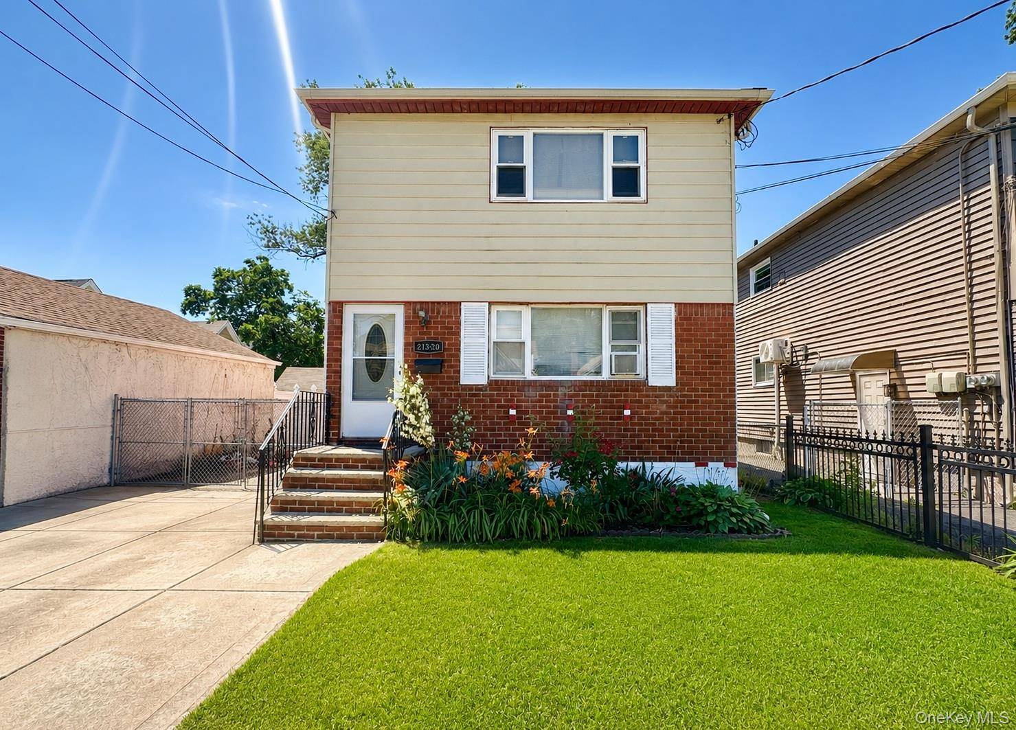 213-20 102nd AVE, Queens Village, NY 11429