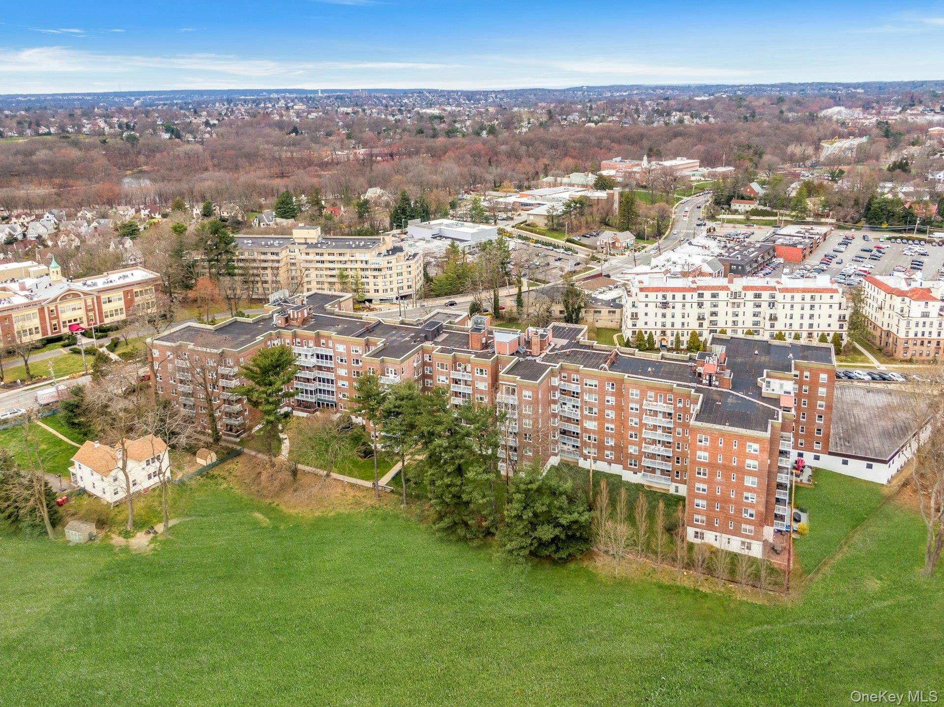 1255 North AVE #B-4j, New Rochelle, NY 10804