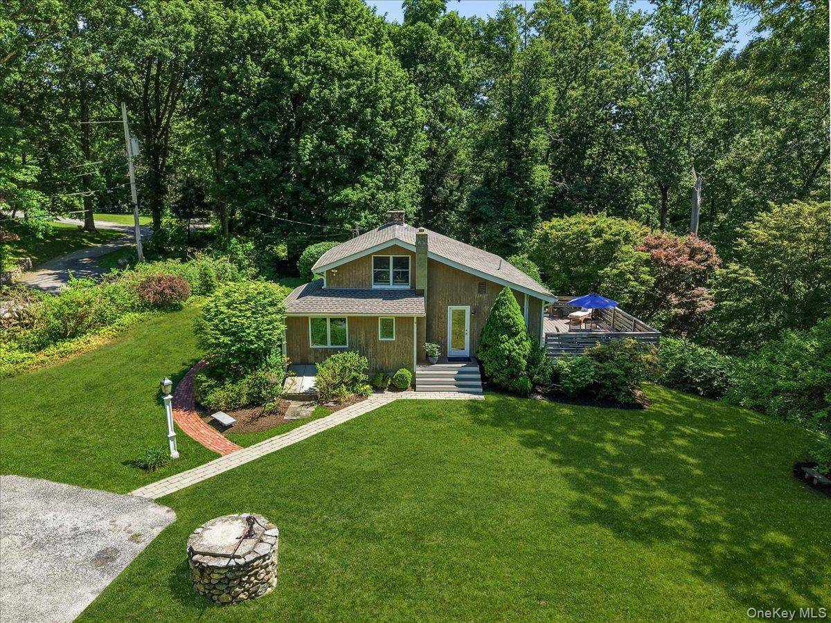 235 Boone RD, Yorktown Heights, NY 10598