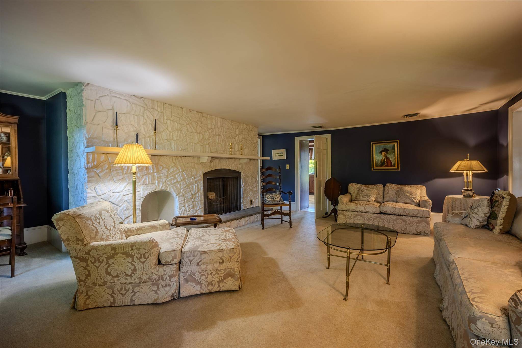 190 Dunthorne DR, Bloomingburg, NY 12721