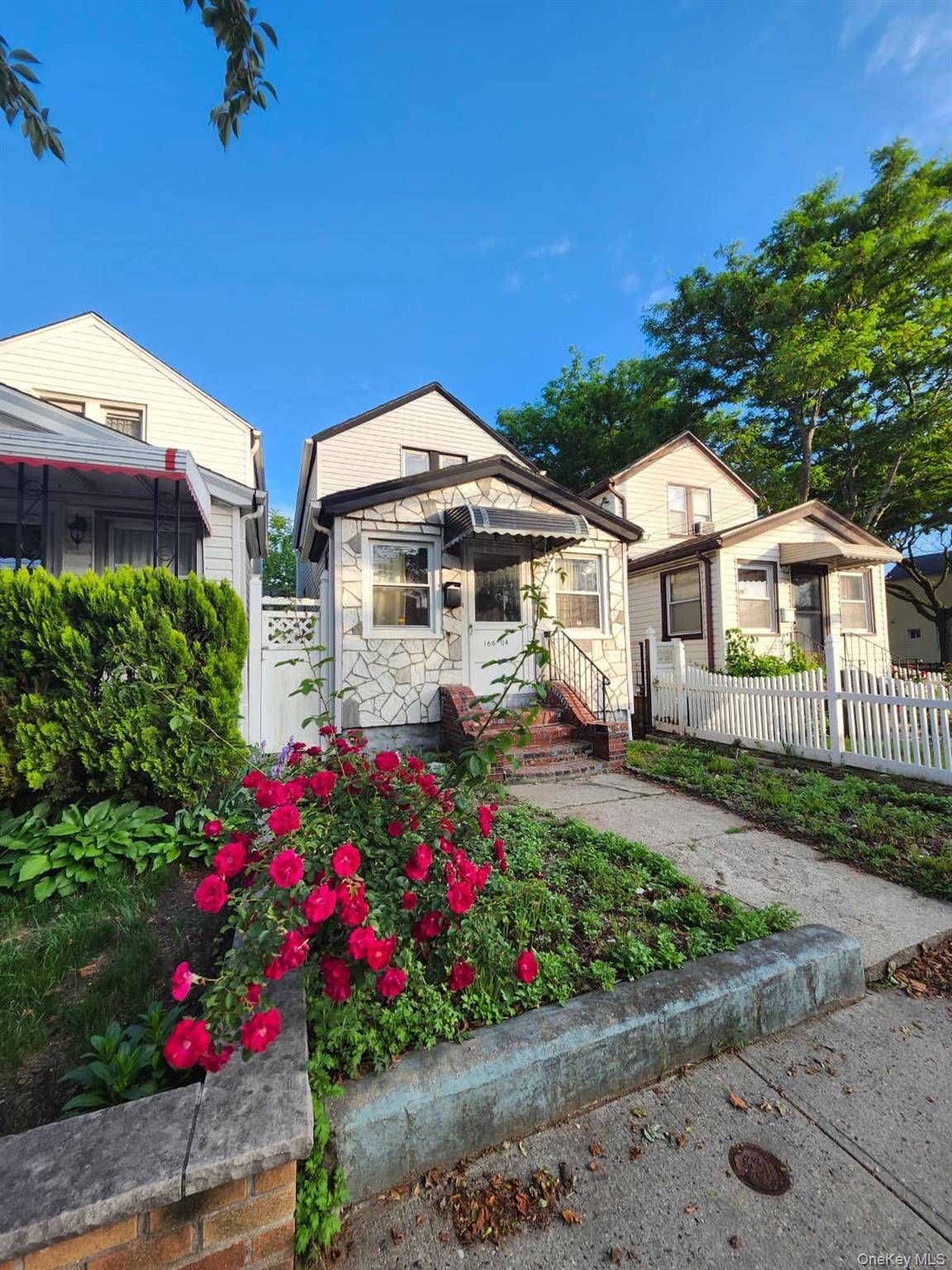 16604 144th AVE, Springfield Gardens, NY 11434