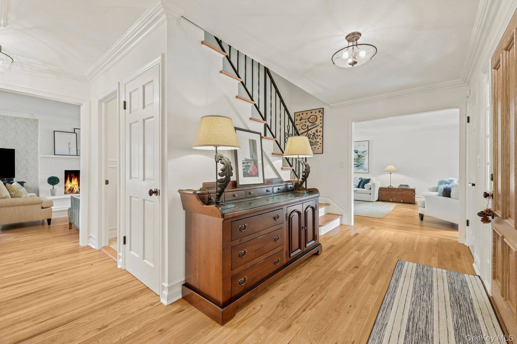 629 Scarborough RD, Briarcliff Manor, NY 10510