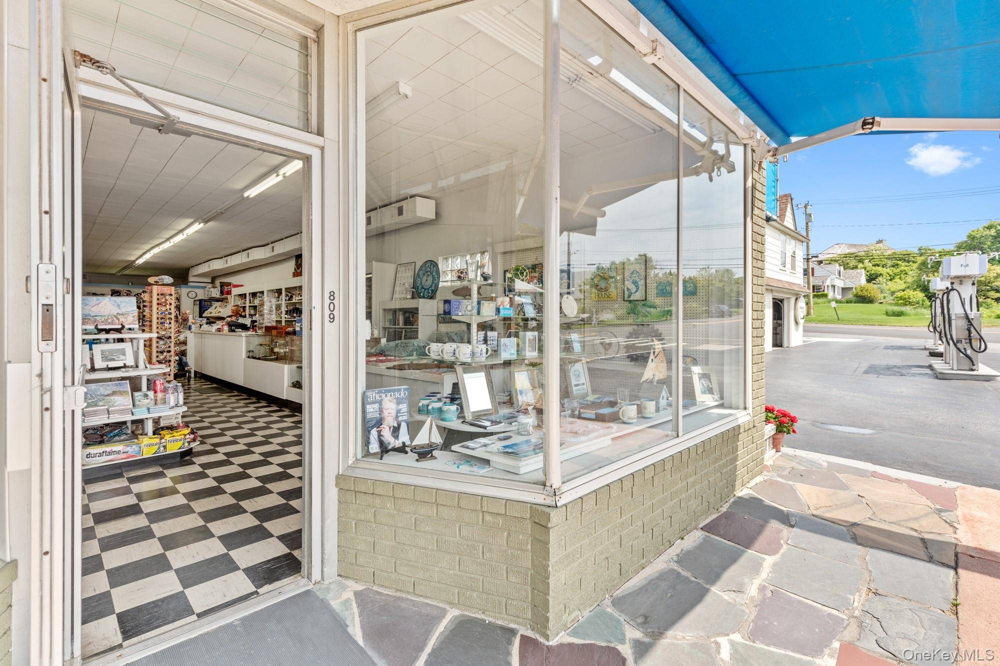 809 & 813 Montauk HWY, Montauk, NY 11954