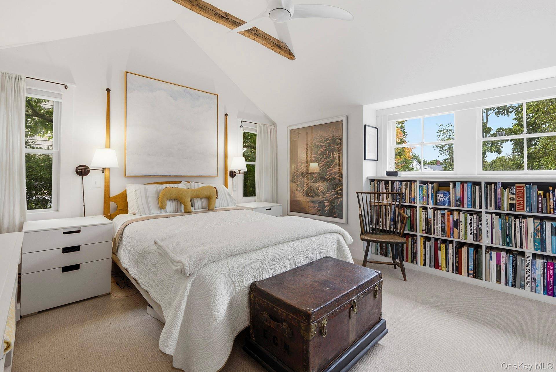 28 Bowden SQ, Southampton, NY 11968